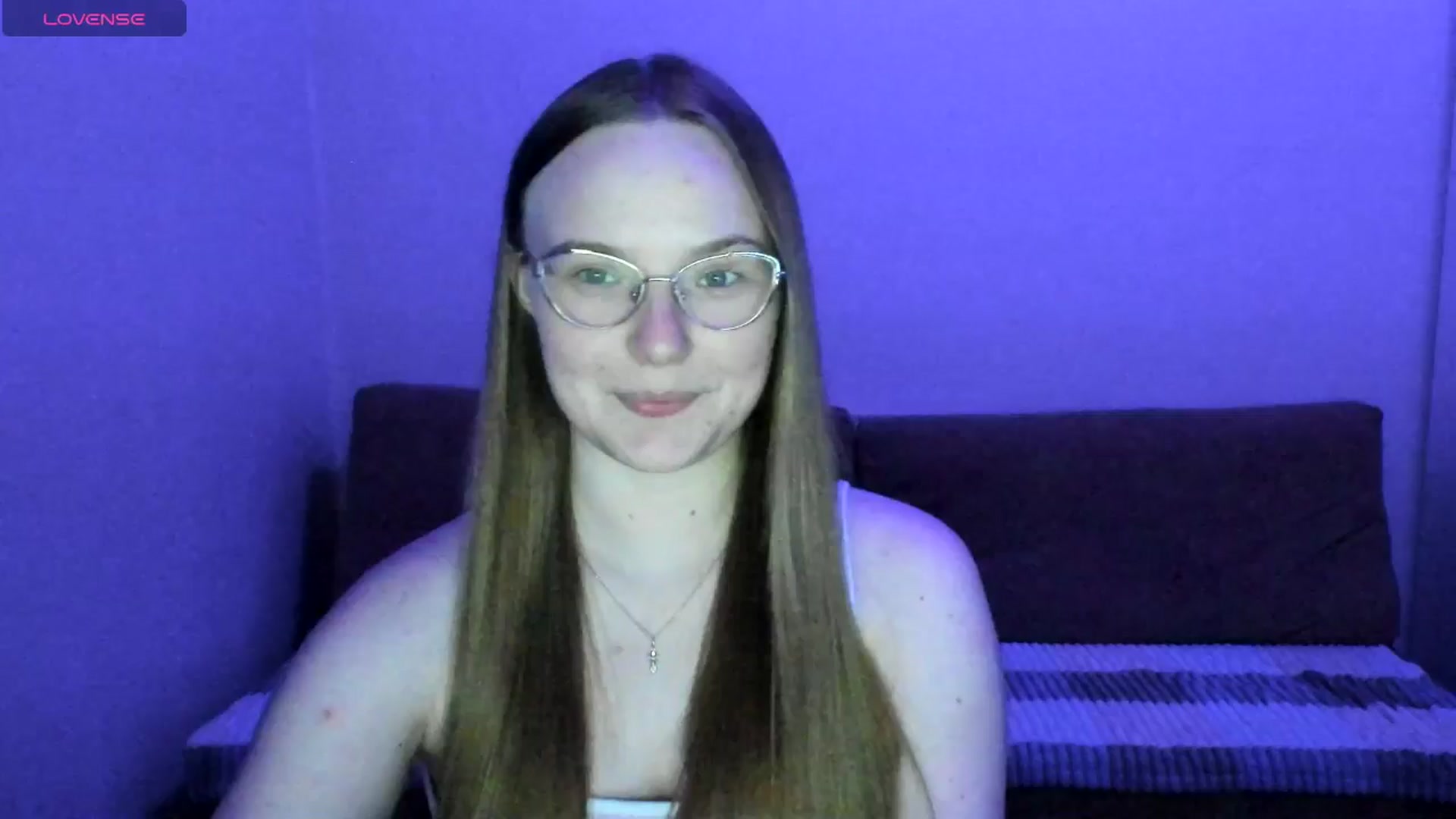 Gallery image thumbnail from Shy_Melany's myfreecams stream on, 06/13/2025, 19:35 image 2 of 20