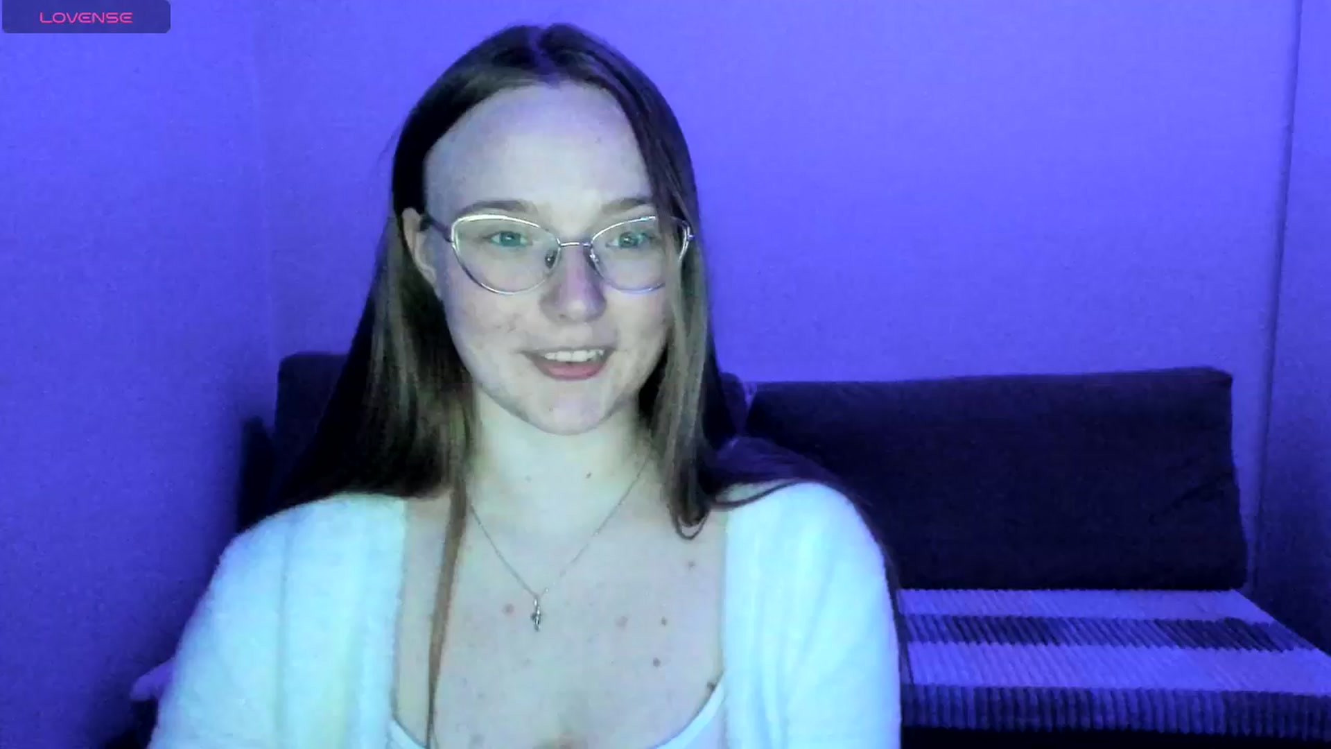 Gallery image thumbnail from Shy_Melany's myfreecams stream on, 06/15/2025, 22:43 image 18 of 20