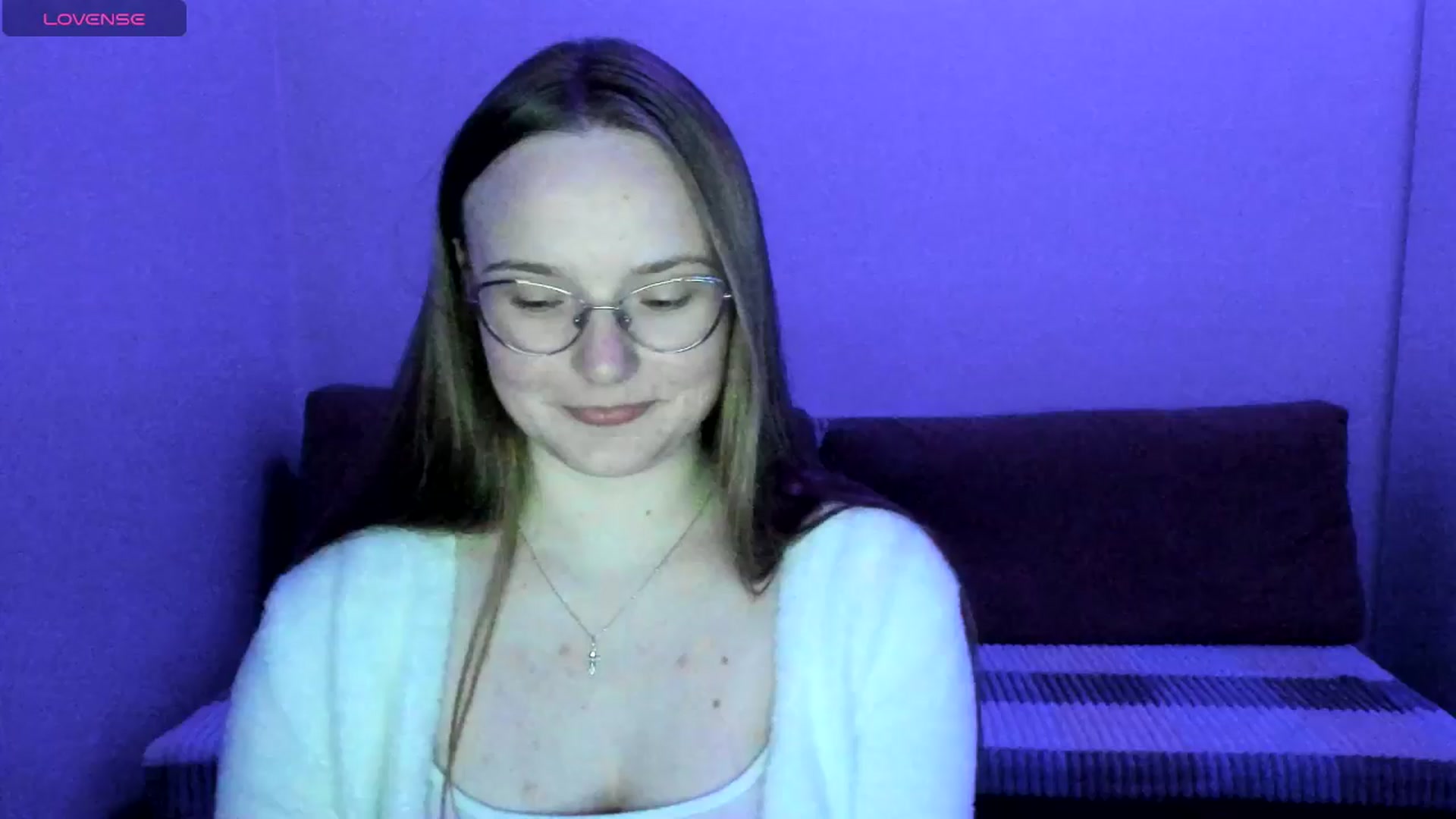 Gallery image thumbnail from Shy_Melany's myfreecams stream on, 06/15/2025, 22:43 image 20 of 20