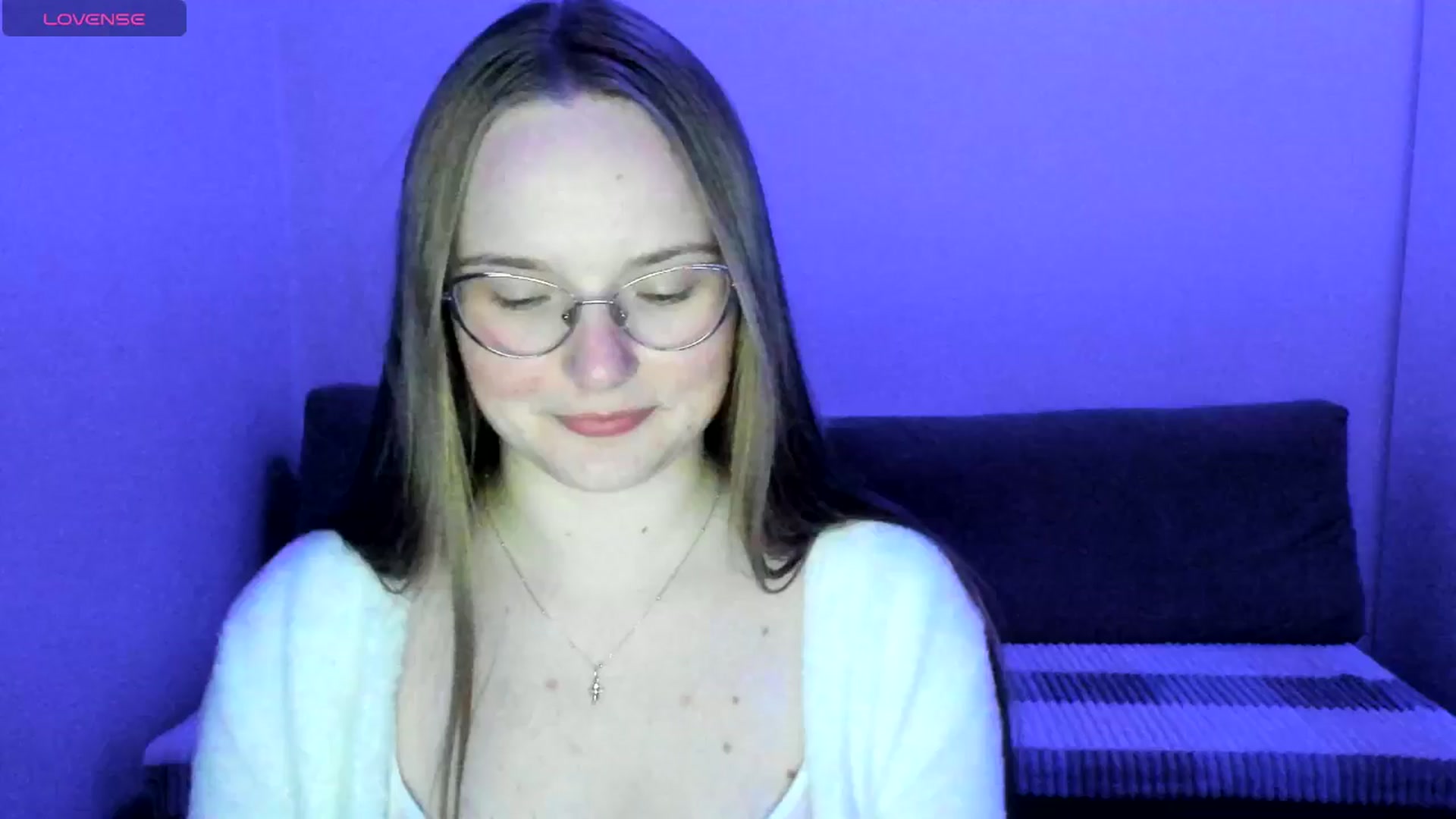 Gallery image thumbnail from Shy_Melany's myfreecams stream on, 06/15/2025, 22:43 image 15 of 20
