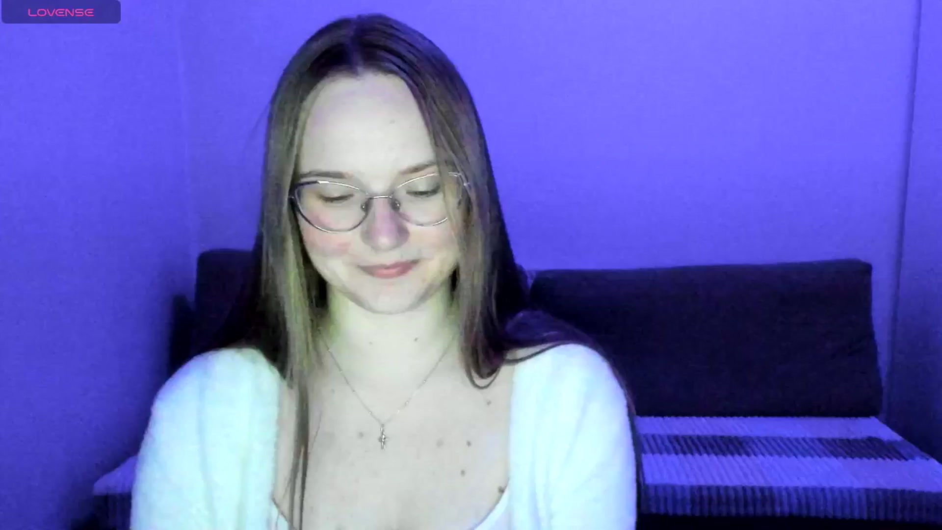 Gallery image thumbnail from Shy_Melany's myfreecams stream on, 06/15/2025, 22:43 image 17 of 20