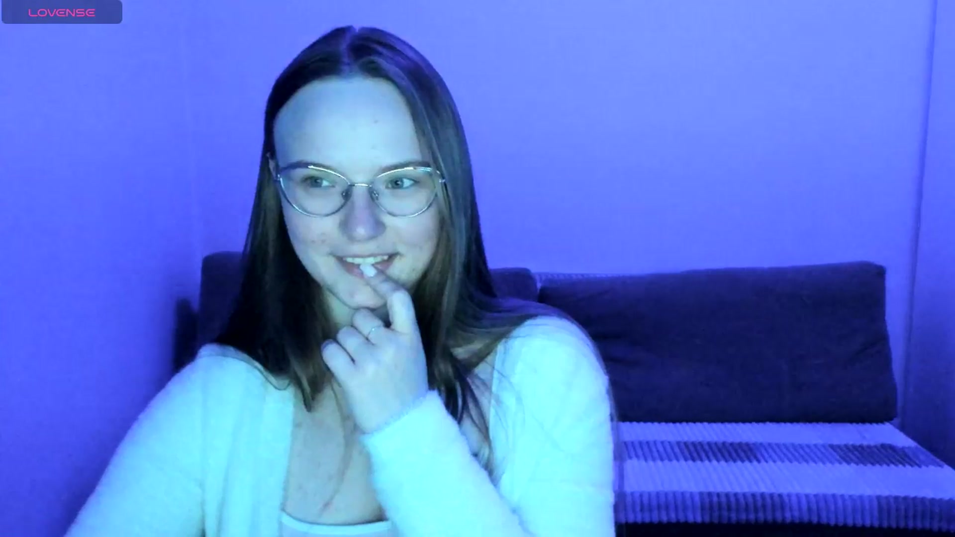 Gallery image thumbnail from Shy_Melany's myfreecams stream on, 06/16/2025, 01:21 image 14 of 20