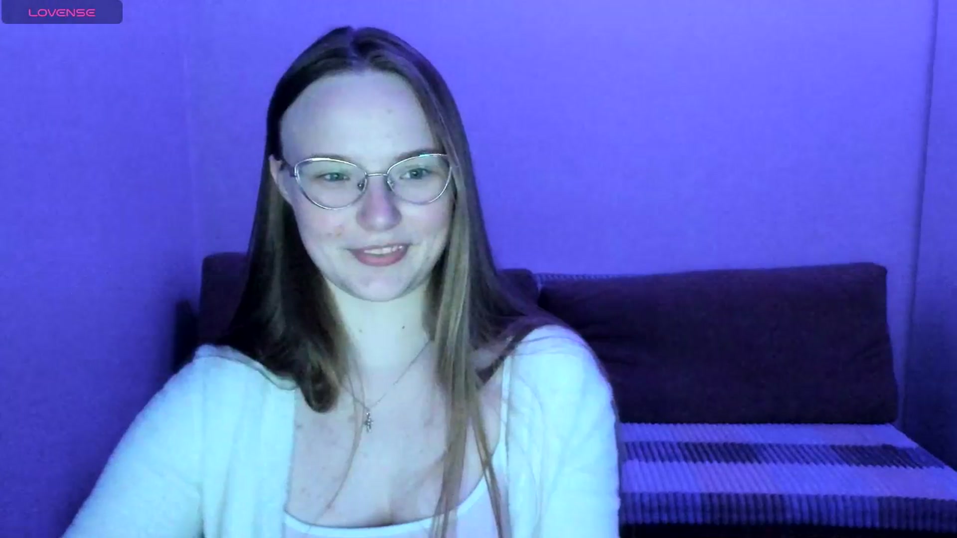 Gallery image thumbnail from Shy_Melany's myfreecams stream on, 06/16/2025, 01:21 image 13 of 20