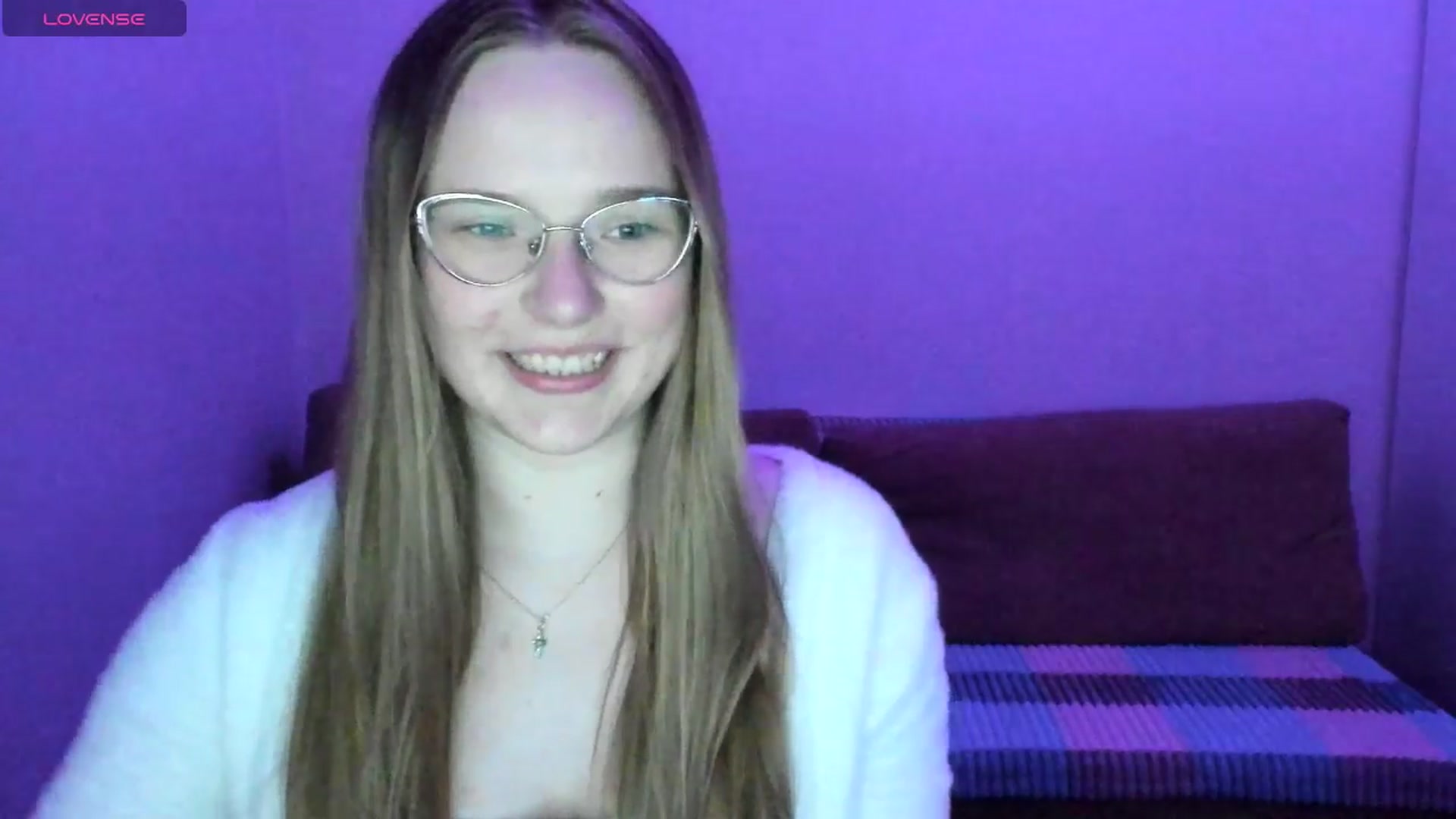 Gallery image thumbnail from Shy_Melany's myfreecams stream on, 06/16/2025, 01:21 image 19 of 20