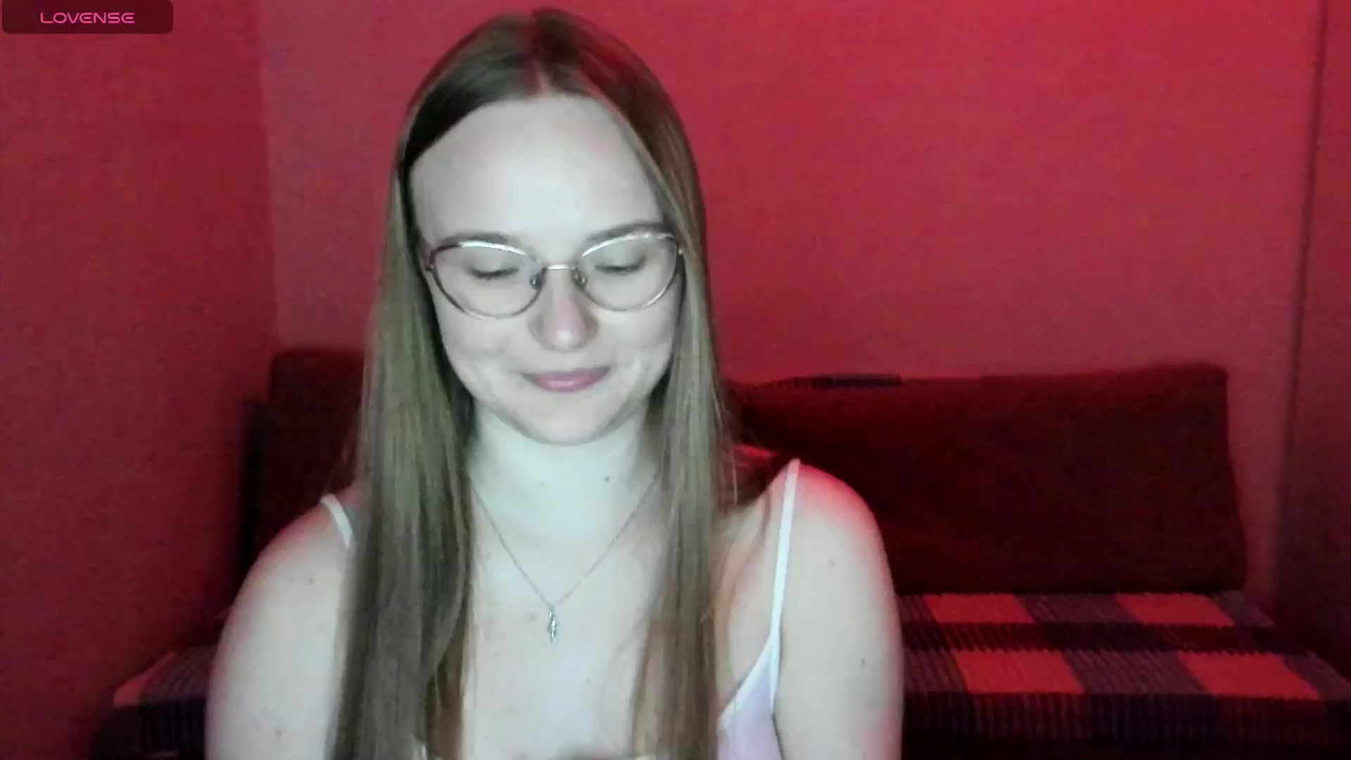 Gallery image thumbnail from Shy_Melany's myfreecams stream on, 06/20/2025, 19:49 image 19 of 20
