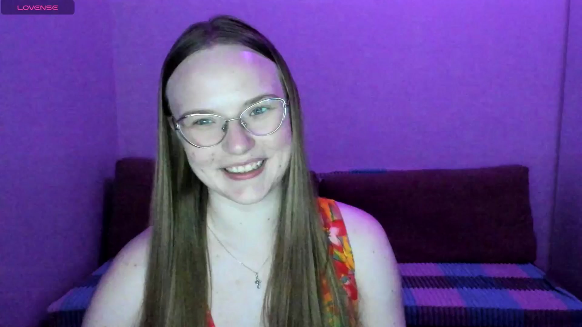 Gallery image thumbnail from Shy_Melany's myfreecams stream on, 06/22/2025, 21:08 image 7 of 20