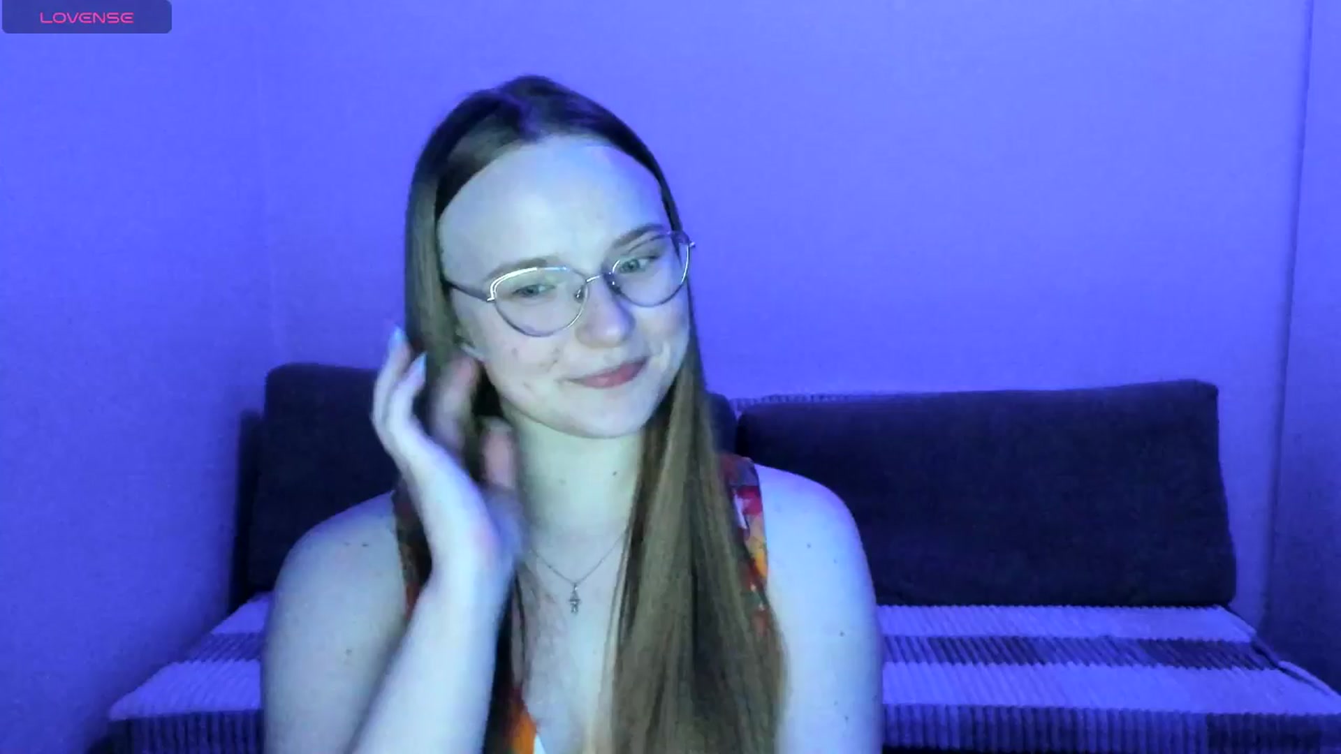 Gallery image thumbnail from Shy_Melany's myfreecams stream on, 06/22/2025, 21:08 image 5 of 20