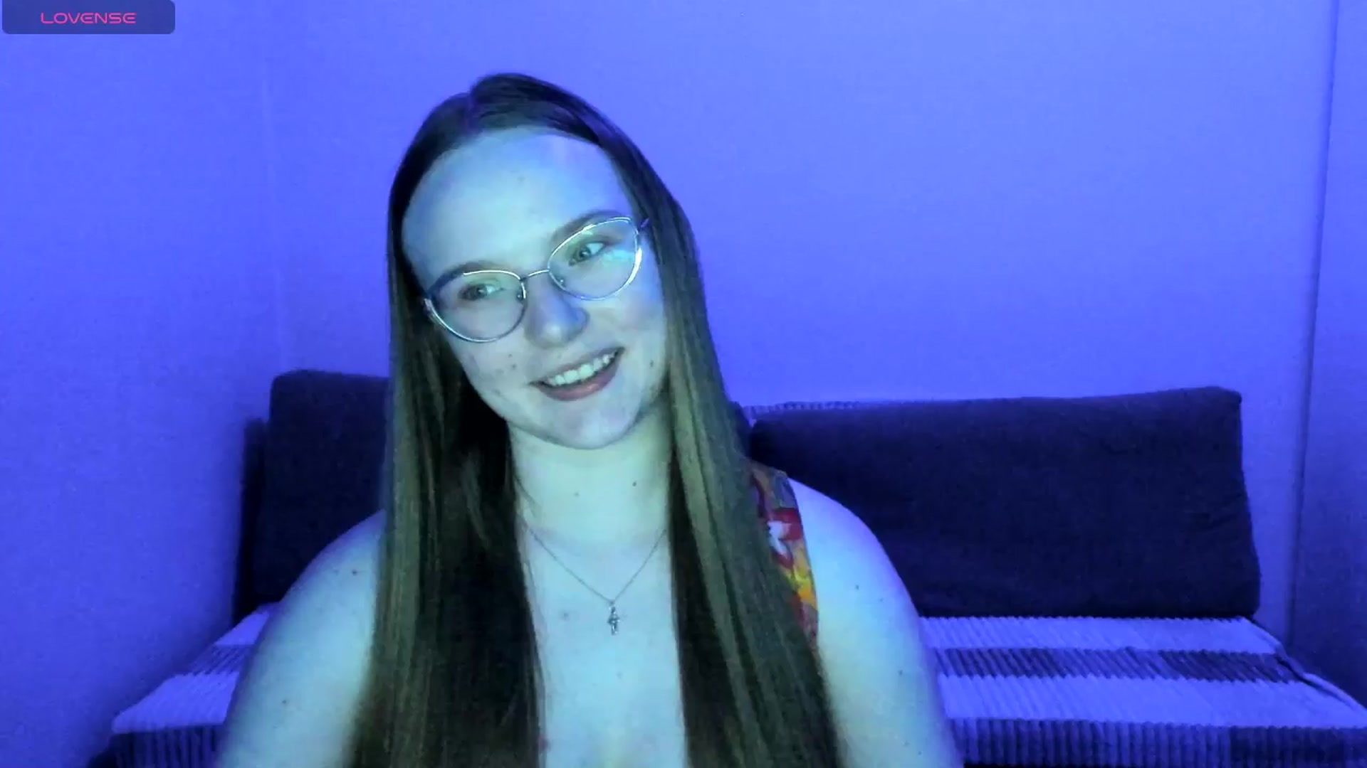 Gallery image thumbnail from Shy_Melany's myfreecams stream on, 06/22/2025, 21:08 image 10 of 20