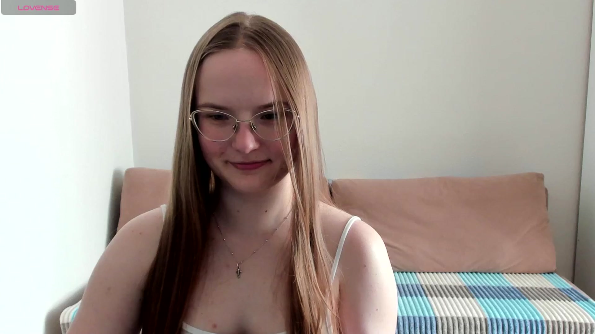 Gallery image thumbnail from Shy_Melany's myfreecams stream on, 06/24/2025, 14:49 image 17 of 20