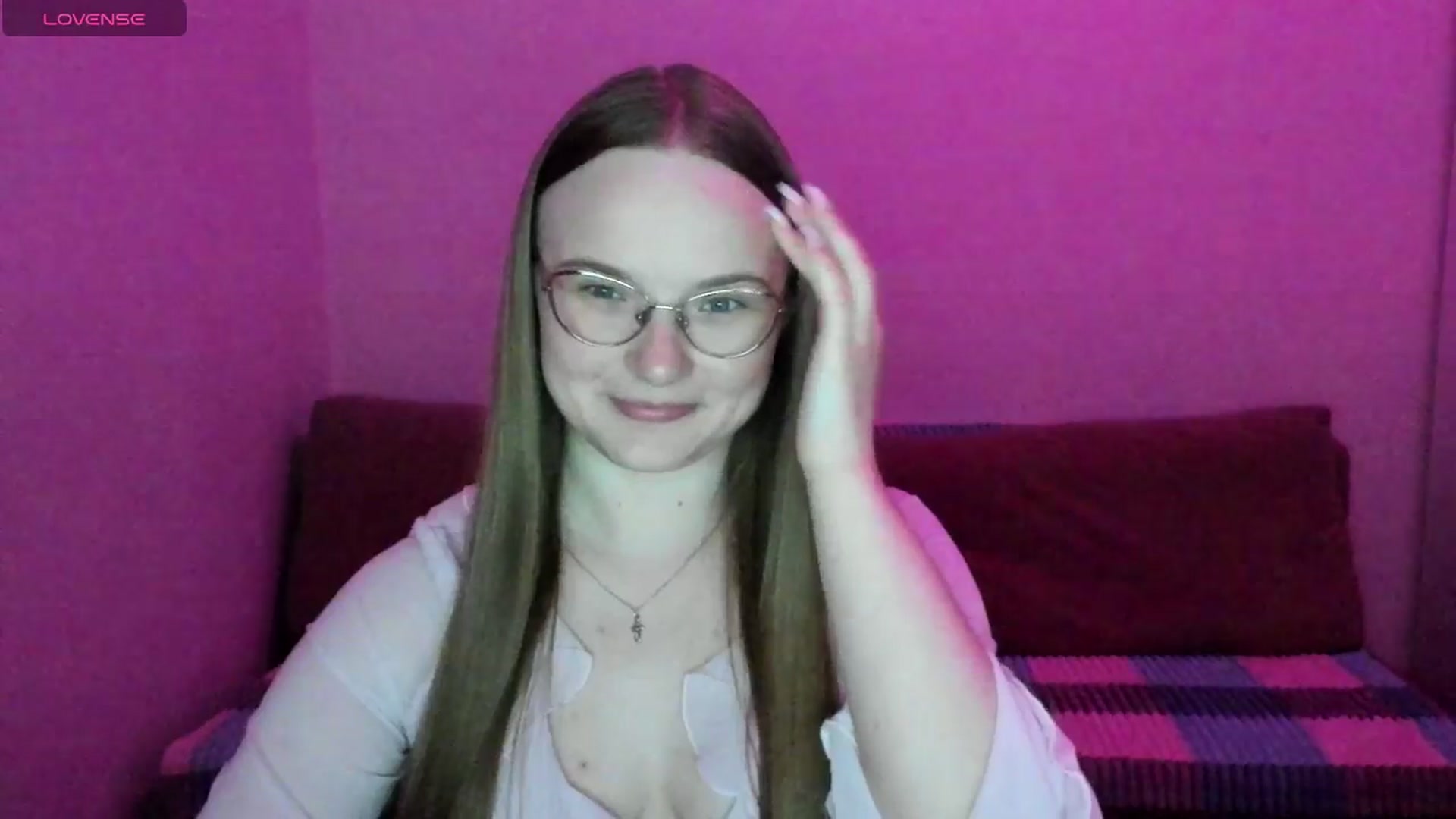 Gallery image thumbnail from Shy_Melany's myfreecams stream on, 06/25/2025, 21:26 image 6 of 20