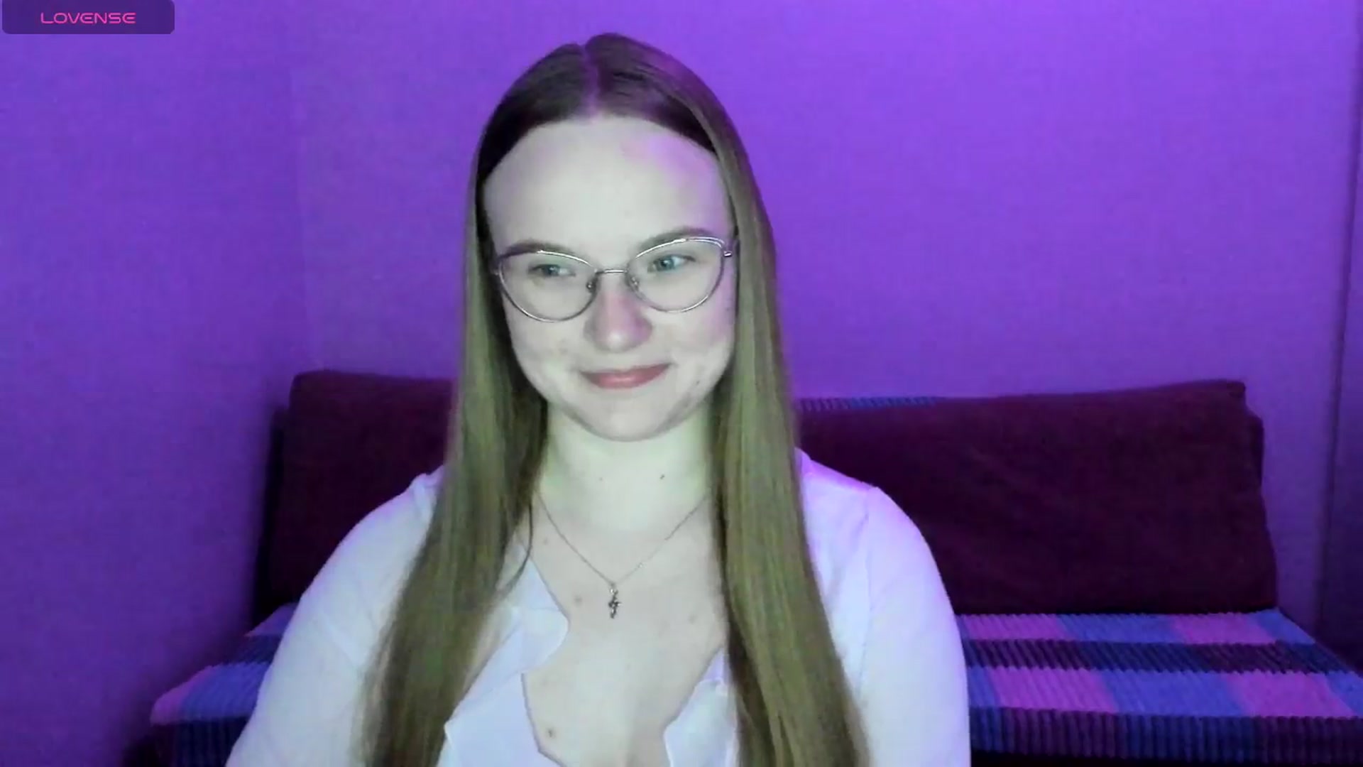 Gallery image thumbnail from Shy_Melany's myfreecams stream on, 06/25/2025, 21:26 image 2 of 20