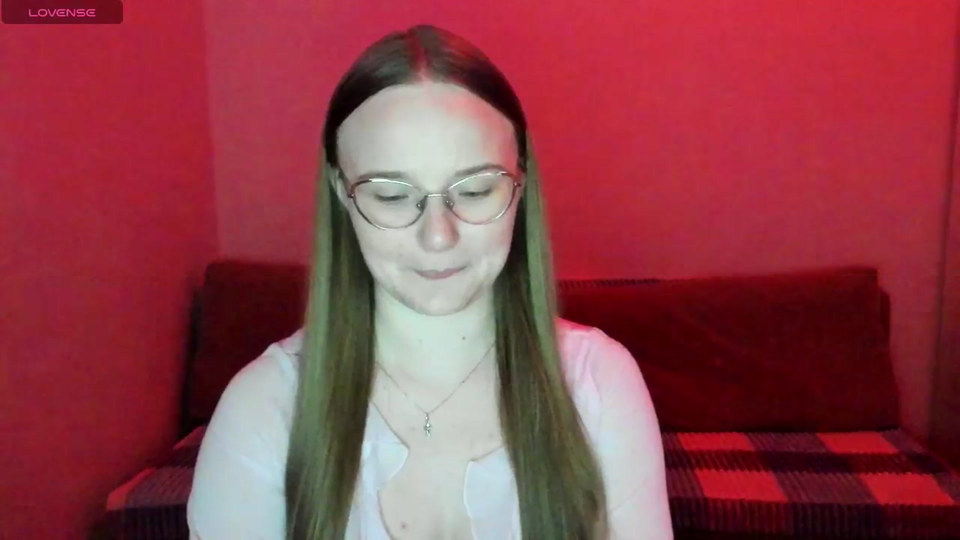 Gallery image thumbnail from Shy_Melany's myfreecams stream on, 06/25/2025, 21:26 image 15 of 20