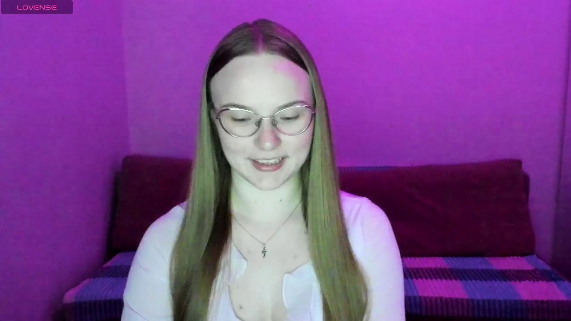 Gallery image thumbnail from Shy_Melany's myfreecams stream on, 06/25/2025, 21:26 image 4 of 20
