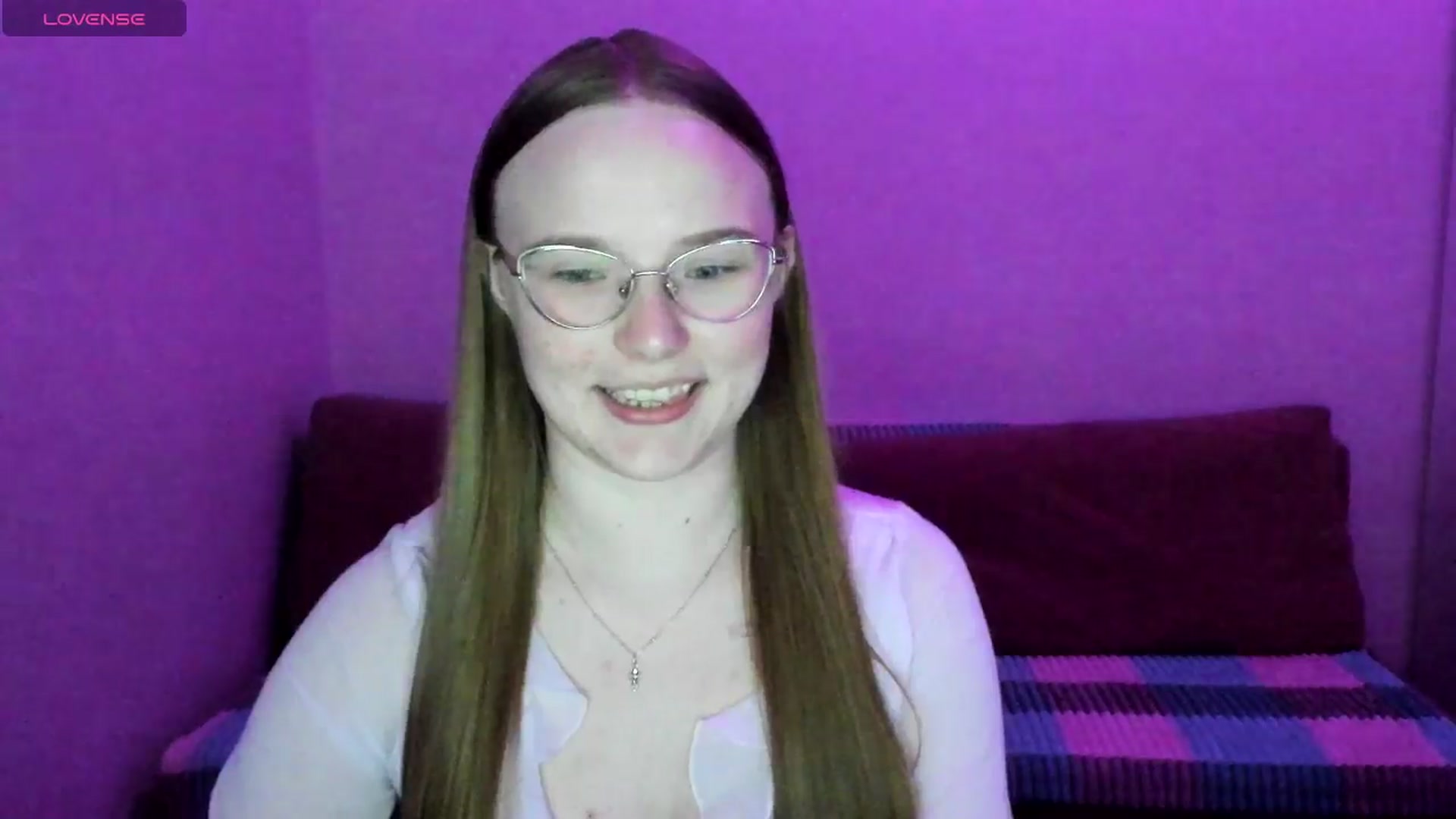 Gallery image thumbnail from Shy_Melany's myfreecams stream on, 06/25/2025, 21:26 image 19 of 20