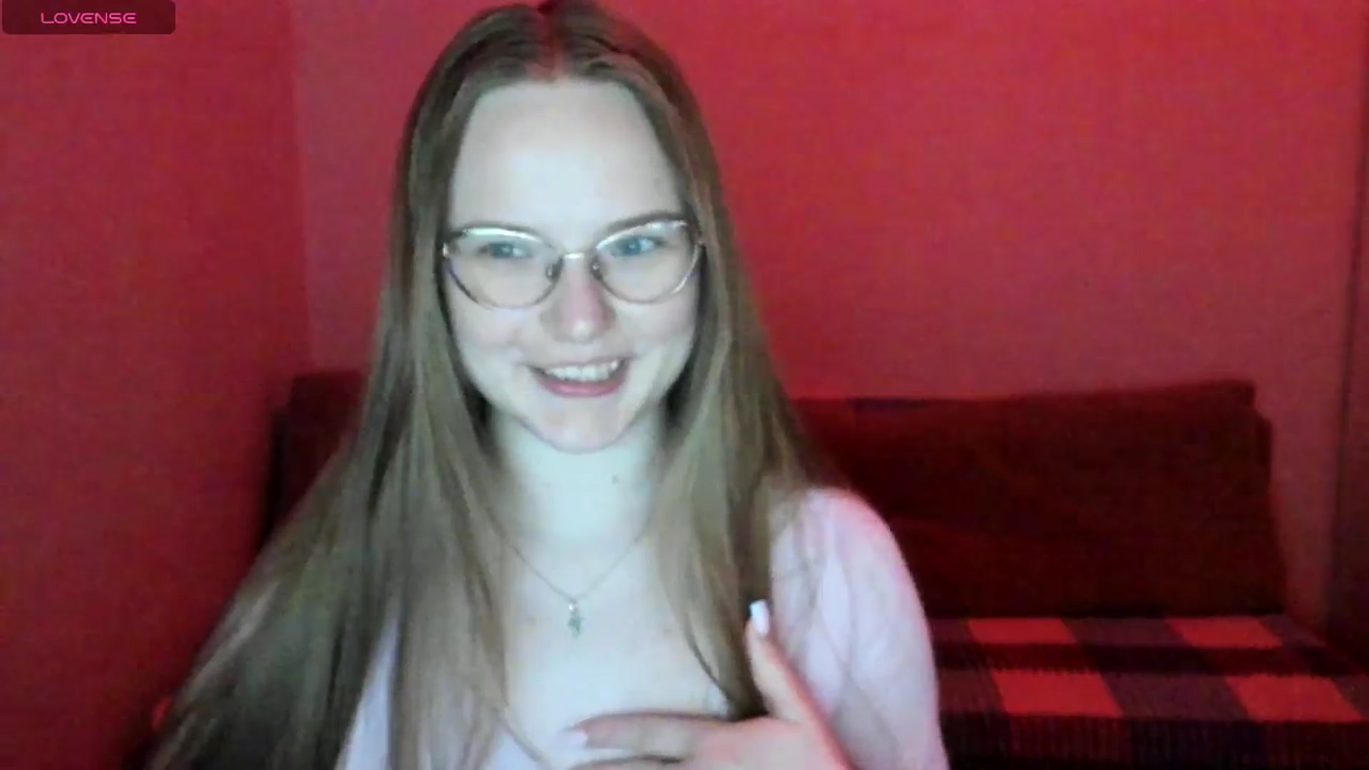 Gallery image thumbnail from Shy_Melany's myfreecams stream on, 06/25/2025, 22:49 image 15 of 20