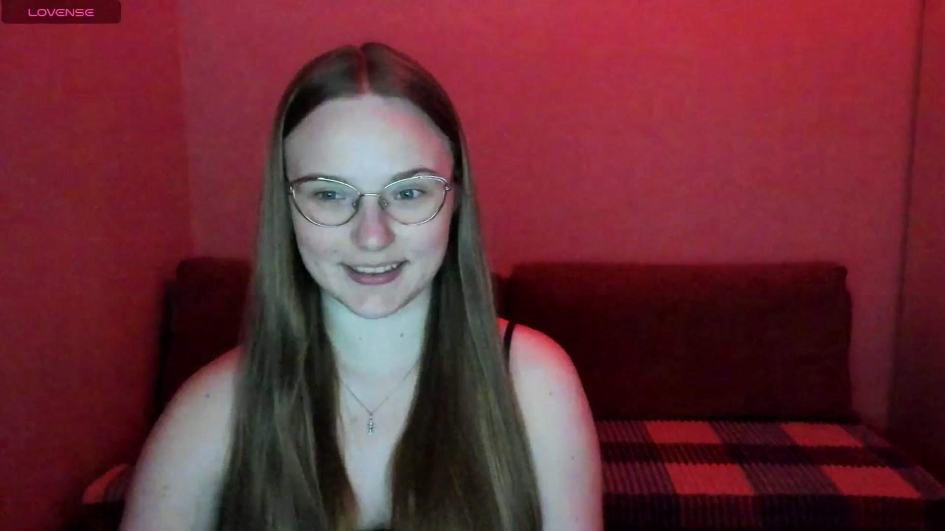 Gallery image thumbnail from Shy_Melany's myfreecams stream on, 06/27/2025, 17:01 image 2 of 20