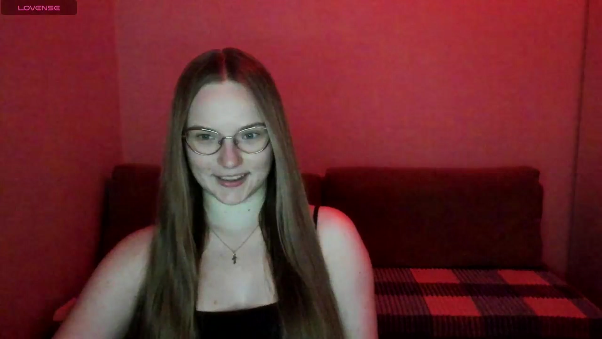 Gallery image thumbnail from Shy_Melany's myfreecams stream on, 06/27/2025, 17:01 image 7 of 20
