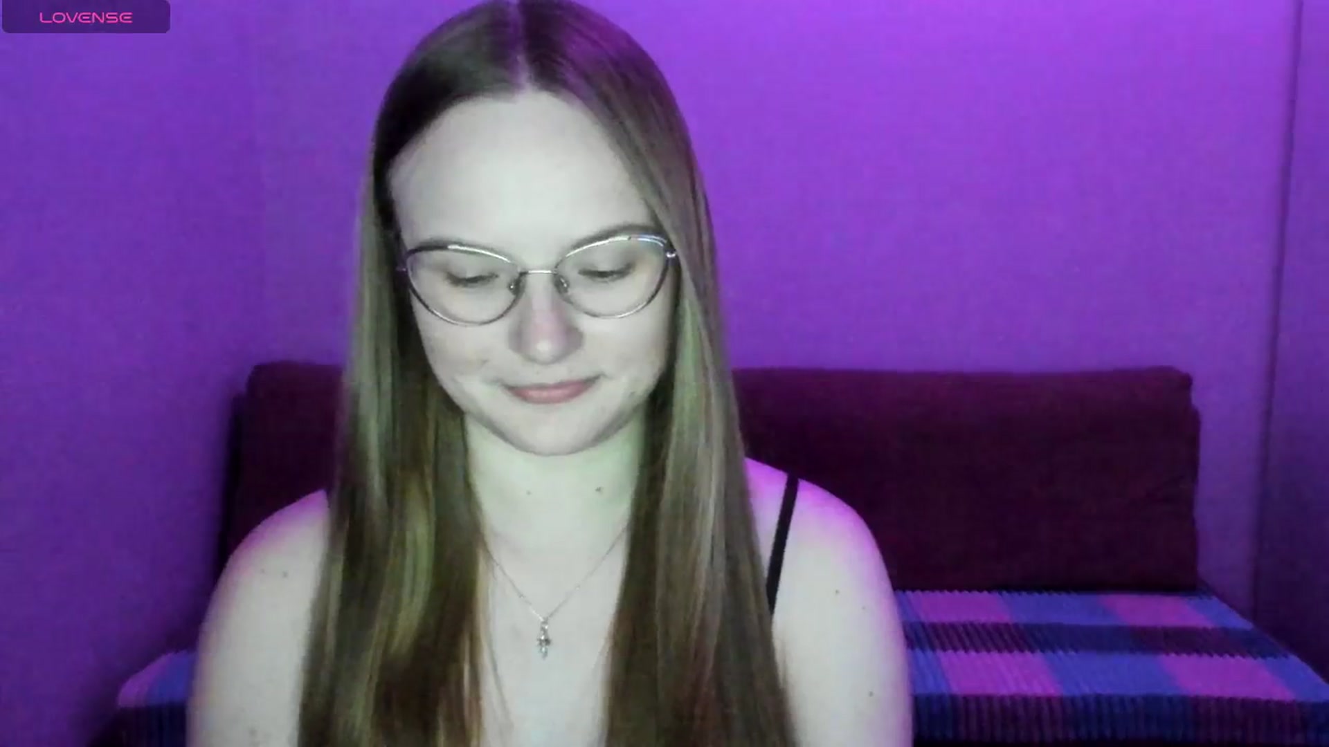 Gallery image thumbnail from Shy_Melany's myfreecams stream on, 06/27/2025, 17:01 image 12 of 20