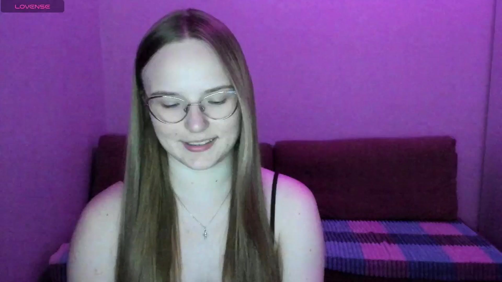 Gallery image thumbnail from Shy_Melany's myfreecams stream on, 06/27/2025, 19:54 image 1 of 20
