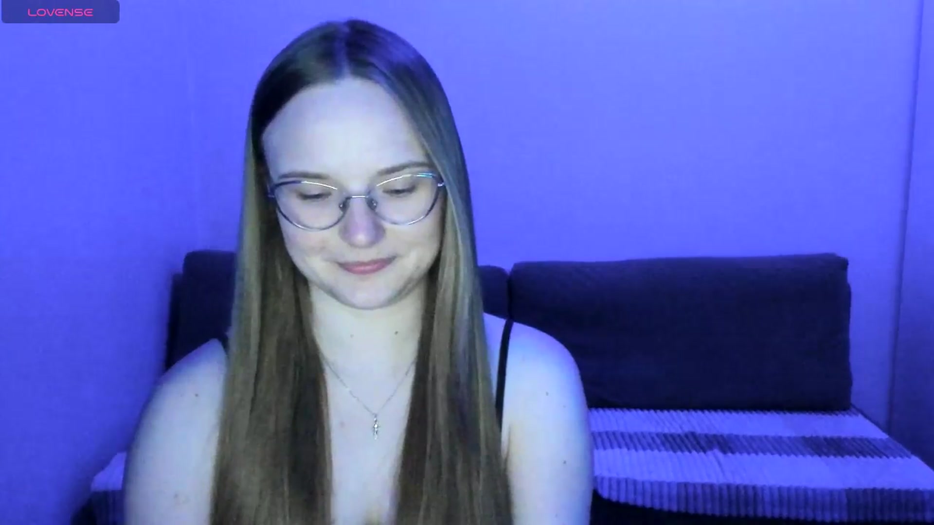 Gallery image thumbnail from Shy_Melany's myfreecams stream on, 06/27/2025, 19:54 image 3 of 20