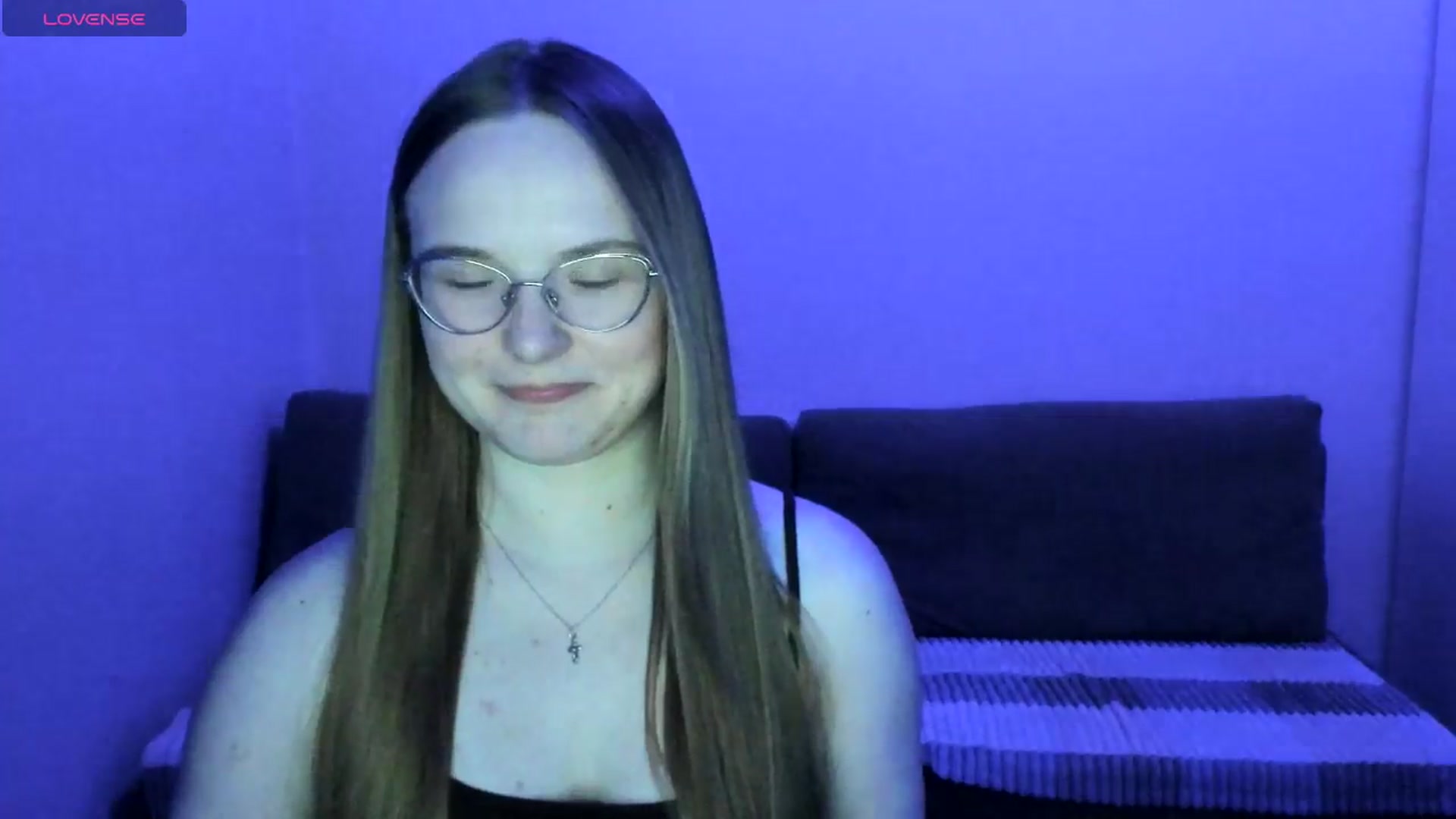 Gallery image thumbnail from Shy_Melany's myfreecams stream on, 06/27/2025, 19:54 image 6 of 20