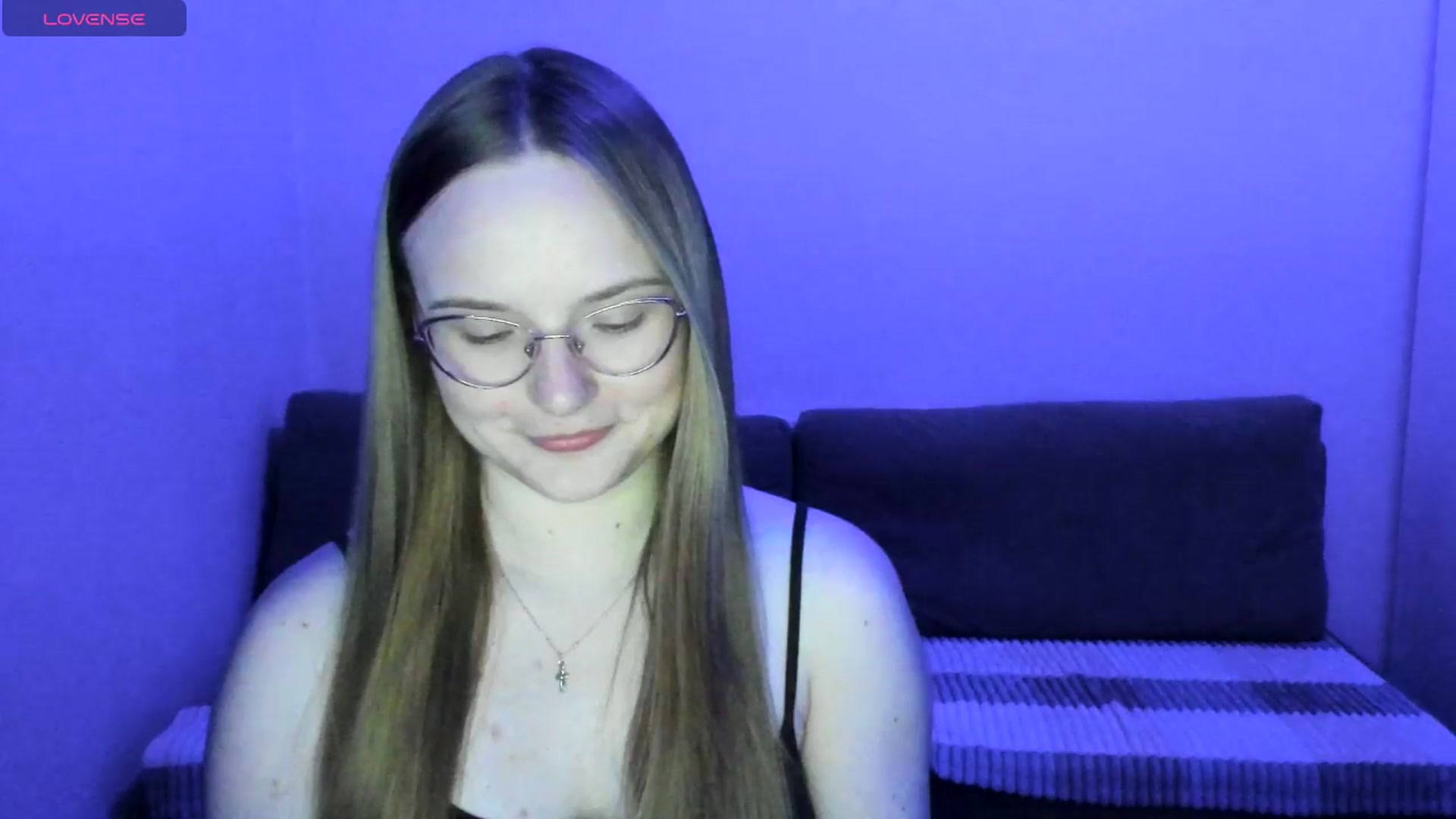 Gallery image thumbnail from Shy_Melany's myfreecams stream on, 06/27/2025, 19:54 image 10 of 20