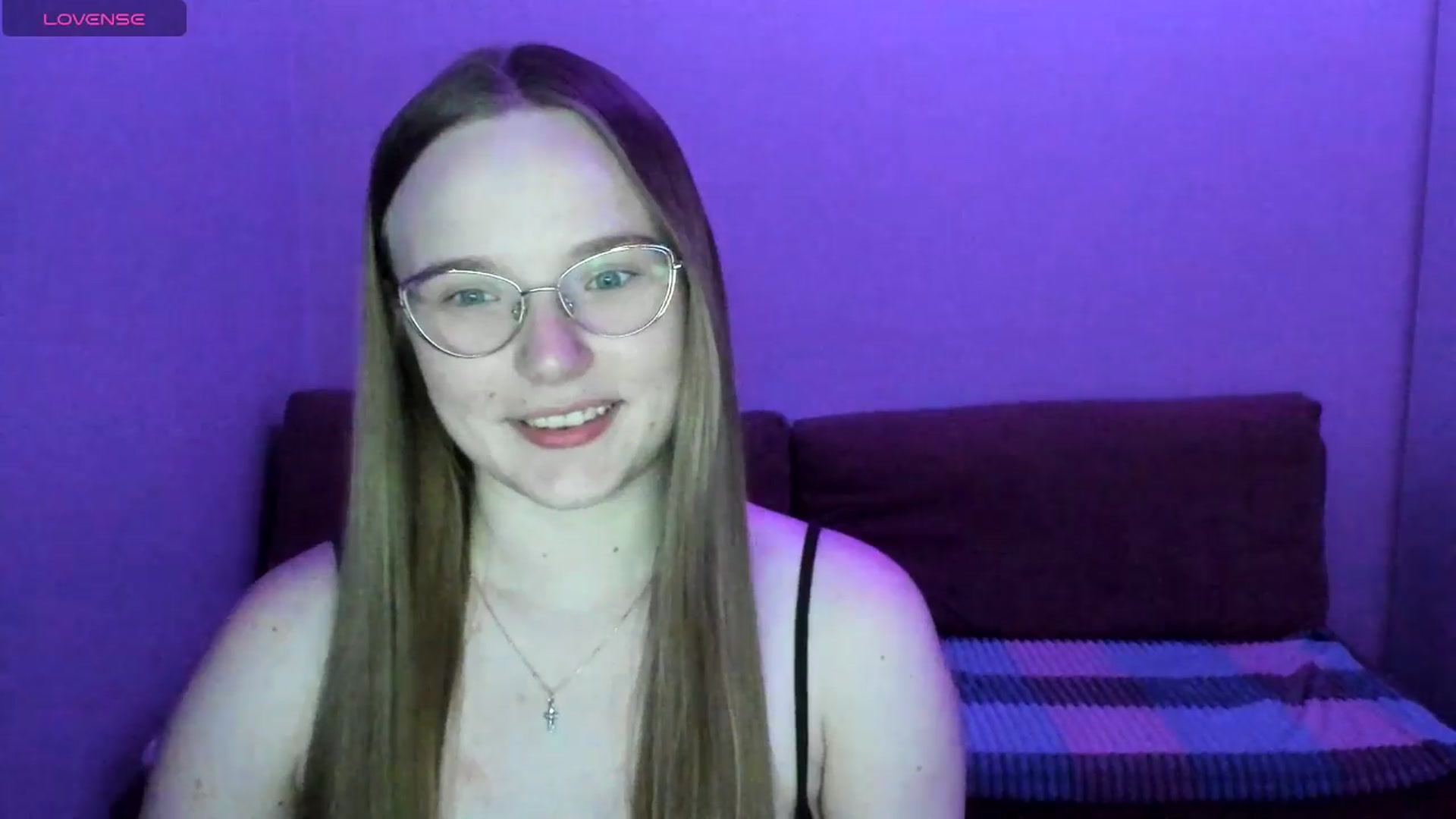 Gallery image thumbnail from Shy_Melany's myfreecams stream on, 06/27/2025, 22:47 image 13 of 20