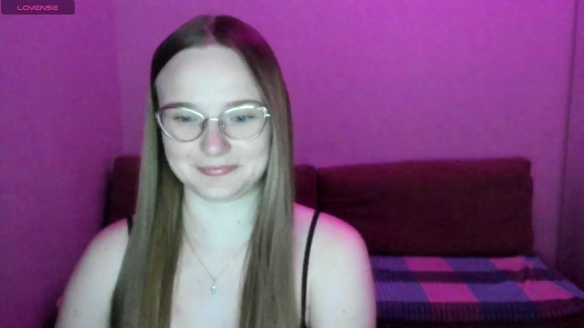 Gallery image thumbnail from Shy_Melany's myfreecams stream on, 06/27/2025, 22:47 image 6 of 20