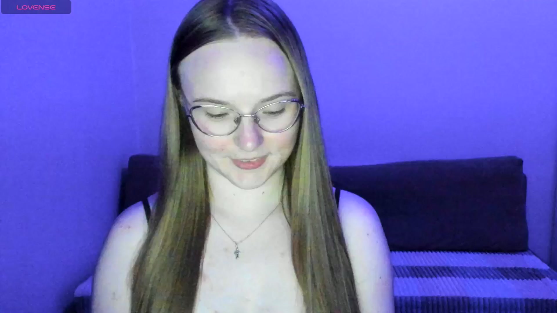 Gallery image thumbnail from Shy_Melany's myfreecams stream on, 06/28/2025, 22:16 image 7 of 20