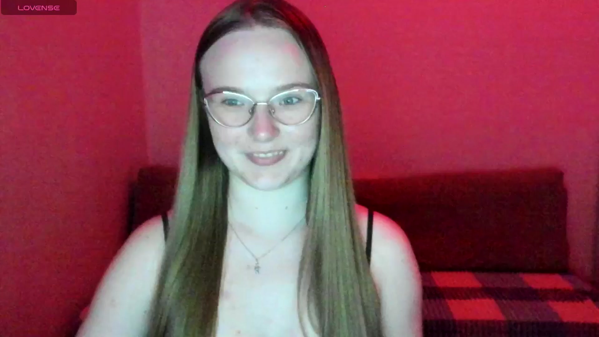 Gallery image thumbnail from Shy_Melany's myfreecams stream on, 06/28/2025, 22:16 image 9 of 20
