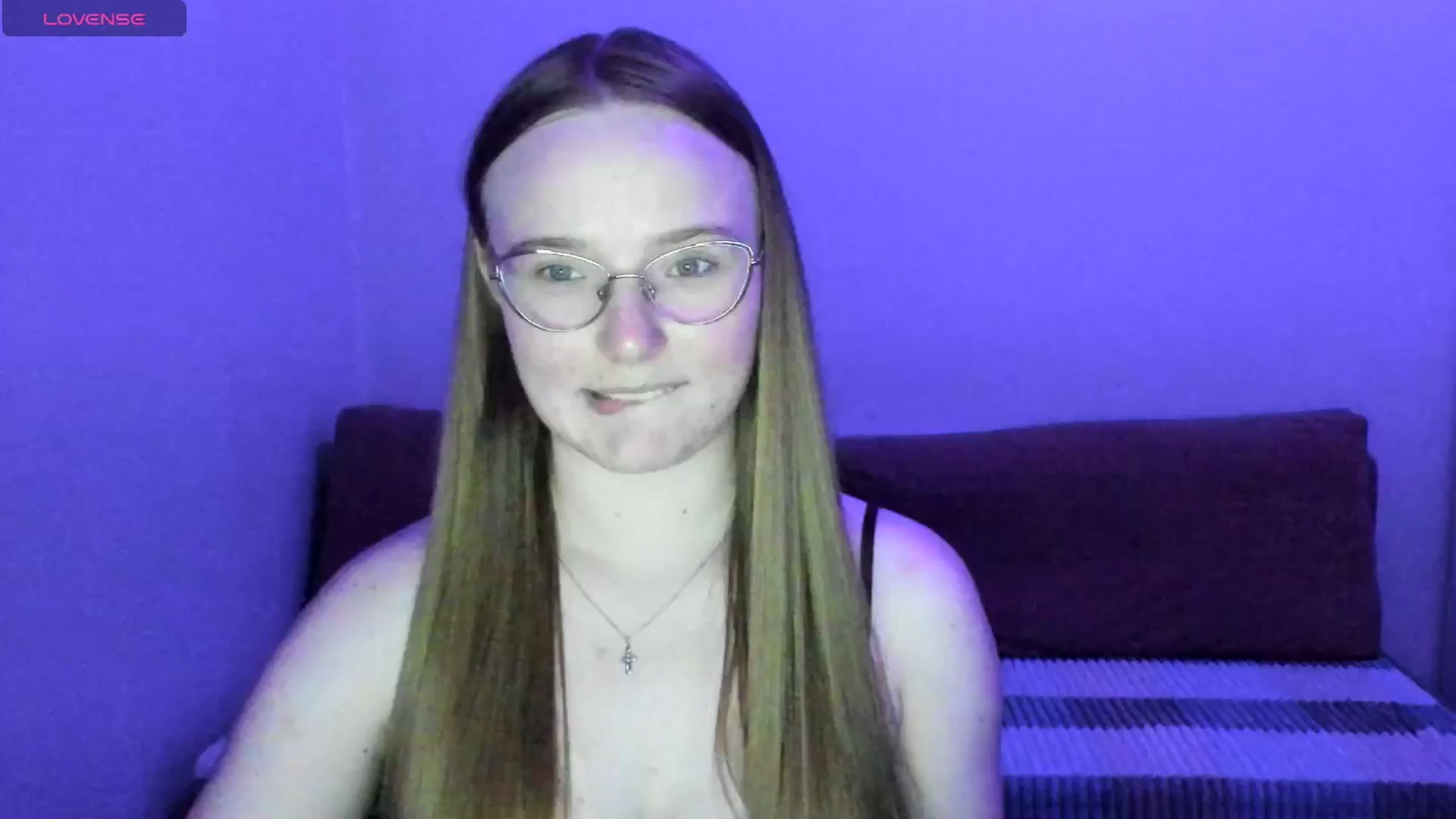 Gallery image thumbnail from Shy_Melany's myfreecams stream on, 06/28/2025, 22:16 image 14 of 20