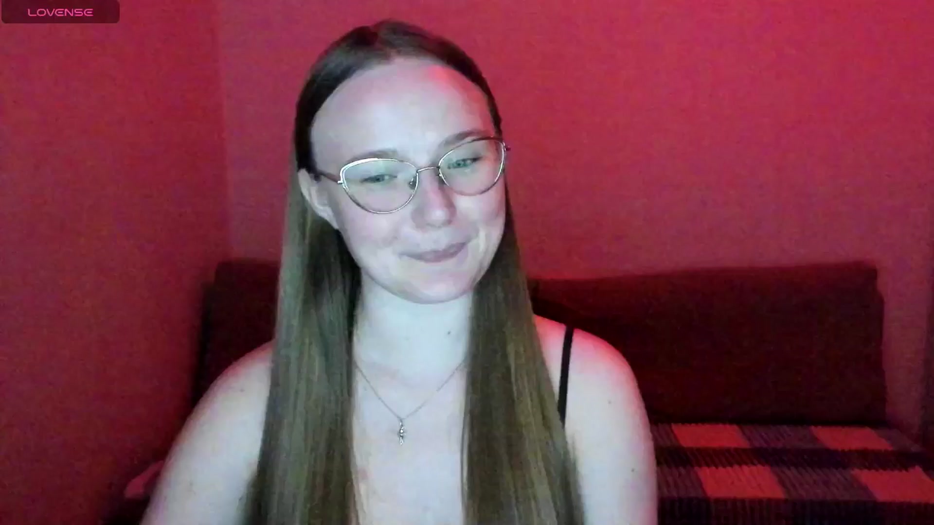 Gallery image thumbnail from Shy_Melany's myfreecams stream on, 06/28/2025, 22:16 image 16 of 20