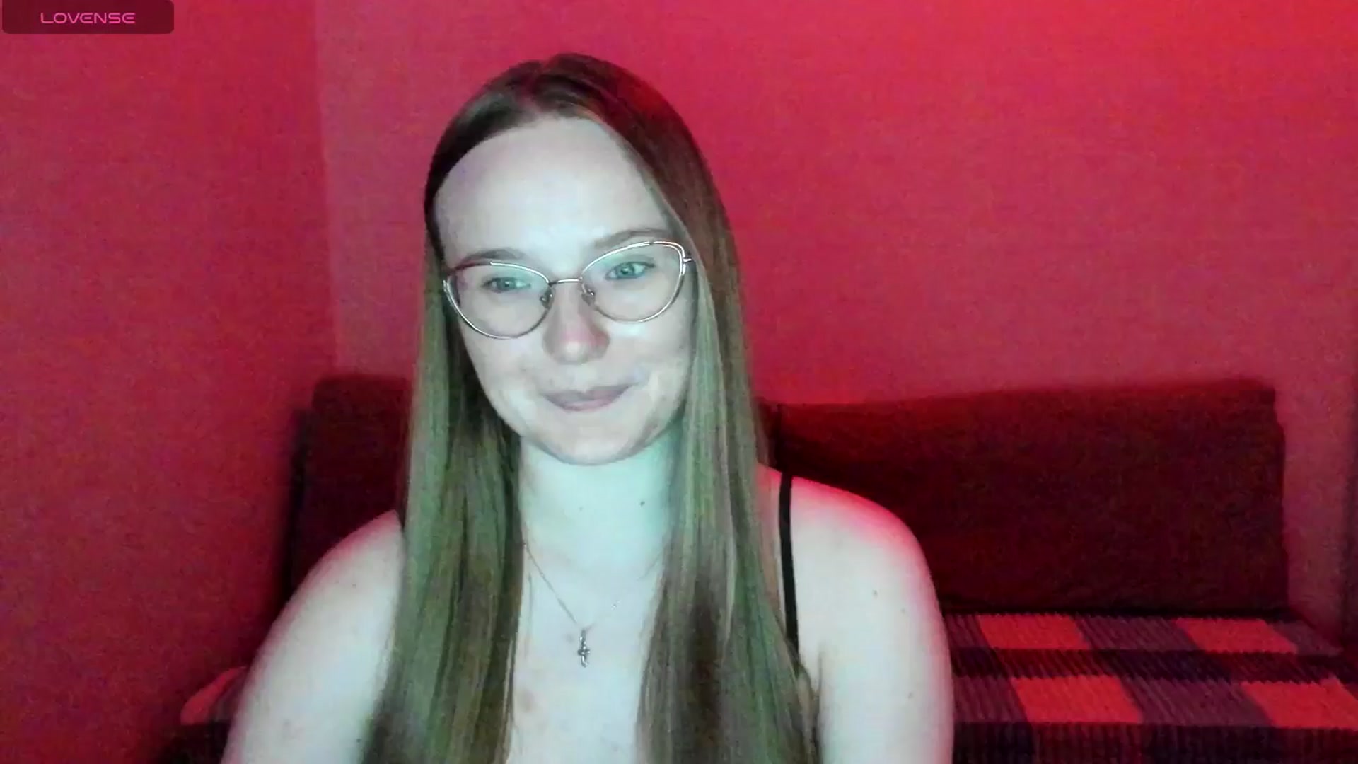 Gallery image thumbnail from Shy_Melany's myfreecams stream on, 06/28/2025, 22:16 image 3 of 20