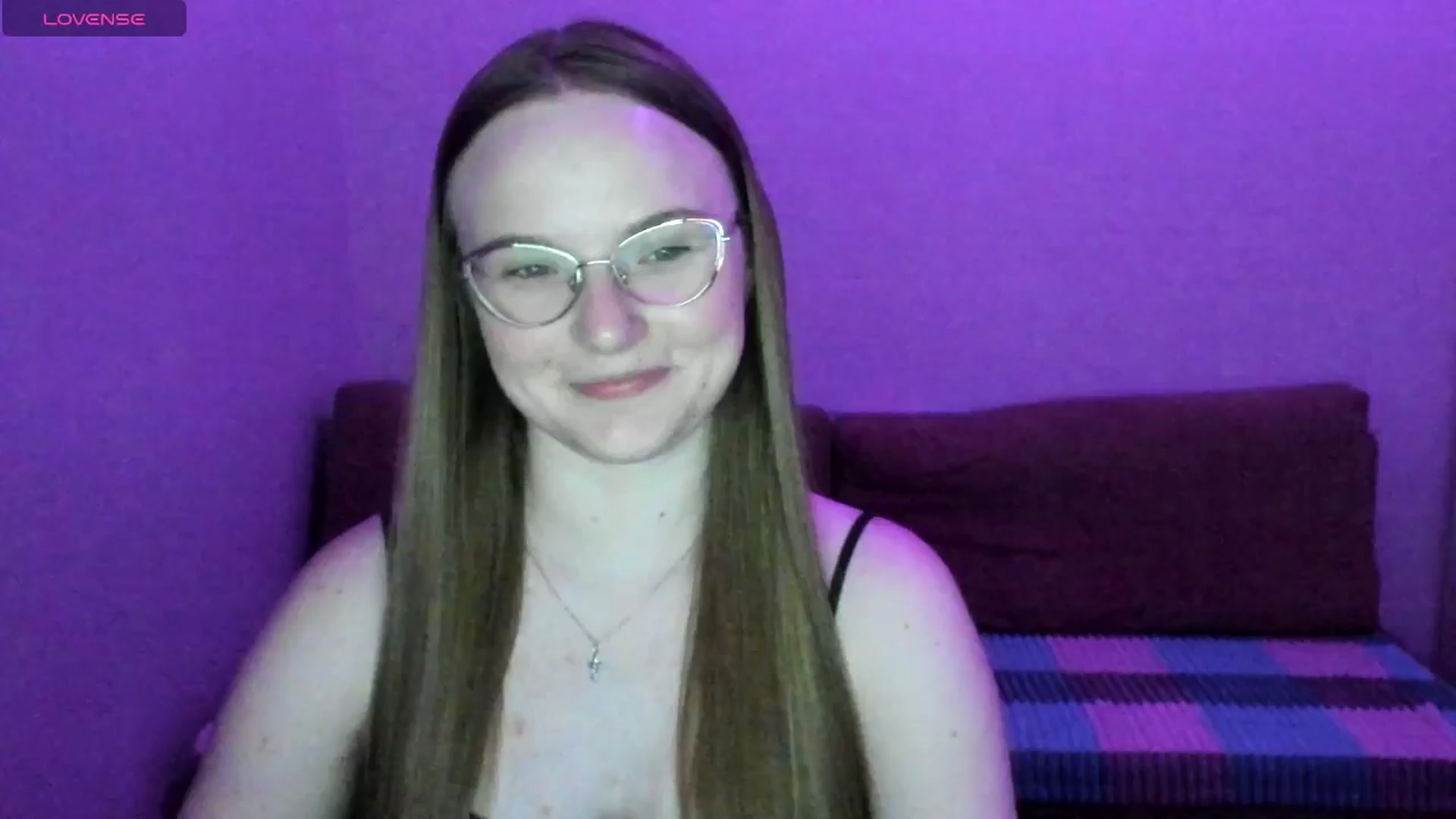 Gallery image thumbnail from Shy_Melany's myfreecams stream on, 06/28/2025, 23:49 image 15 of 20
