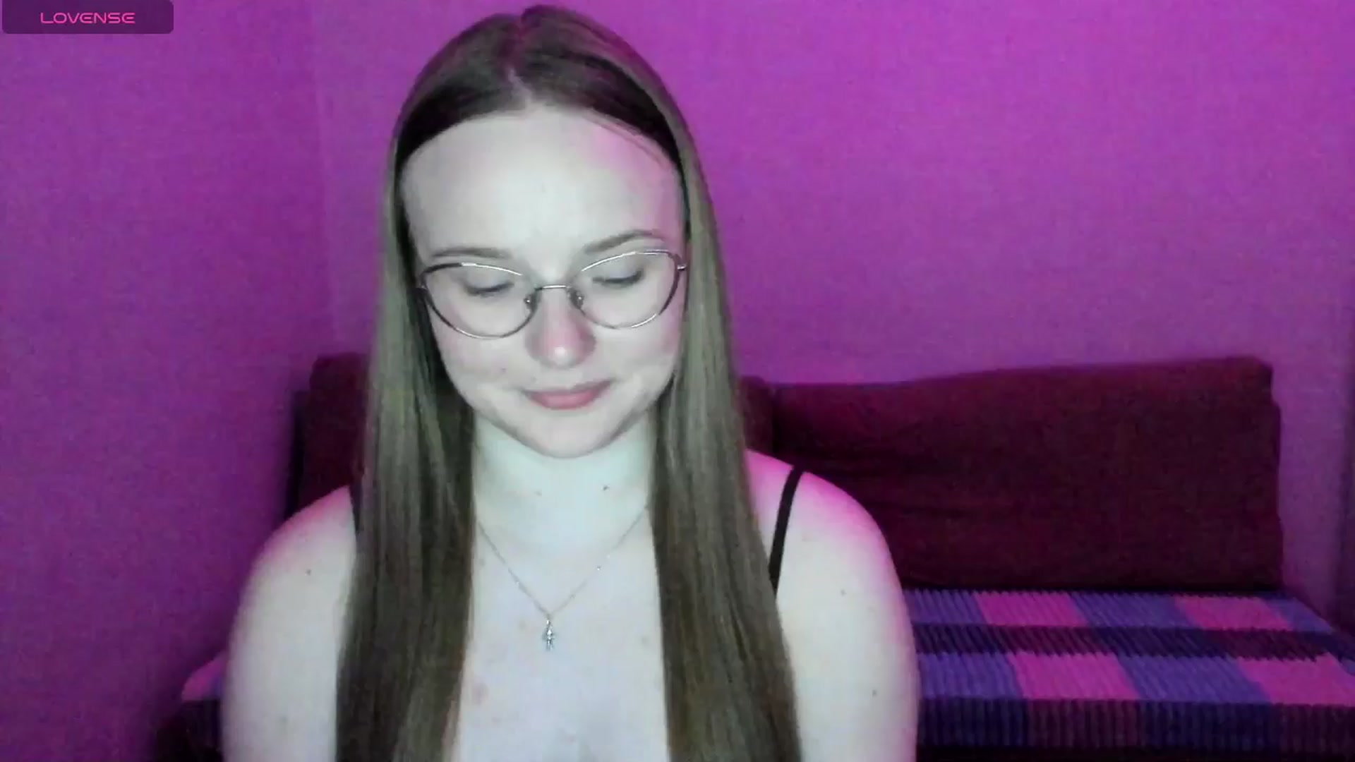 Gallery image thumbnail from Shy_Melany's myfreecams stream on, 06/28/2025, 23:49 image 10 of 20