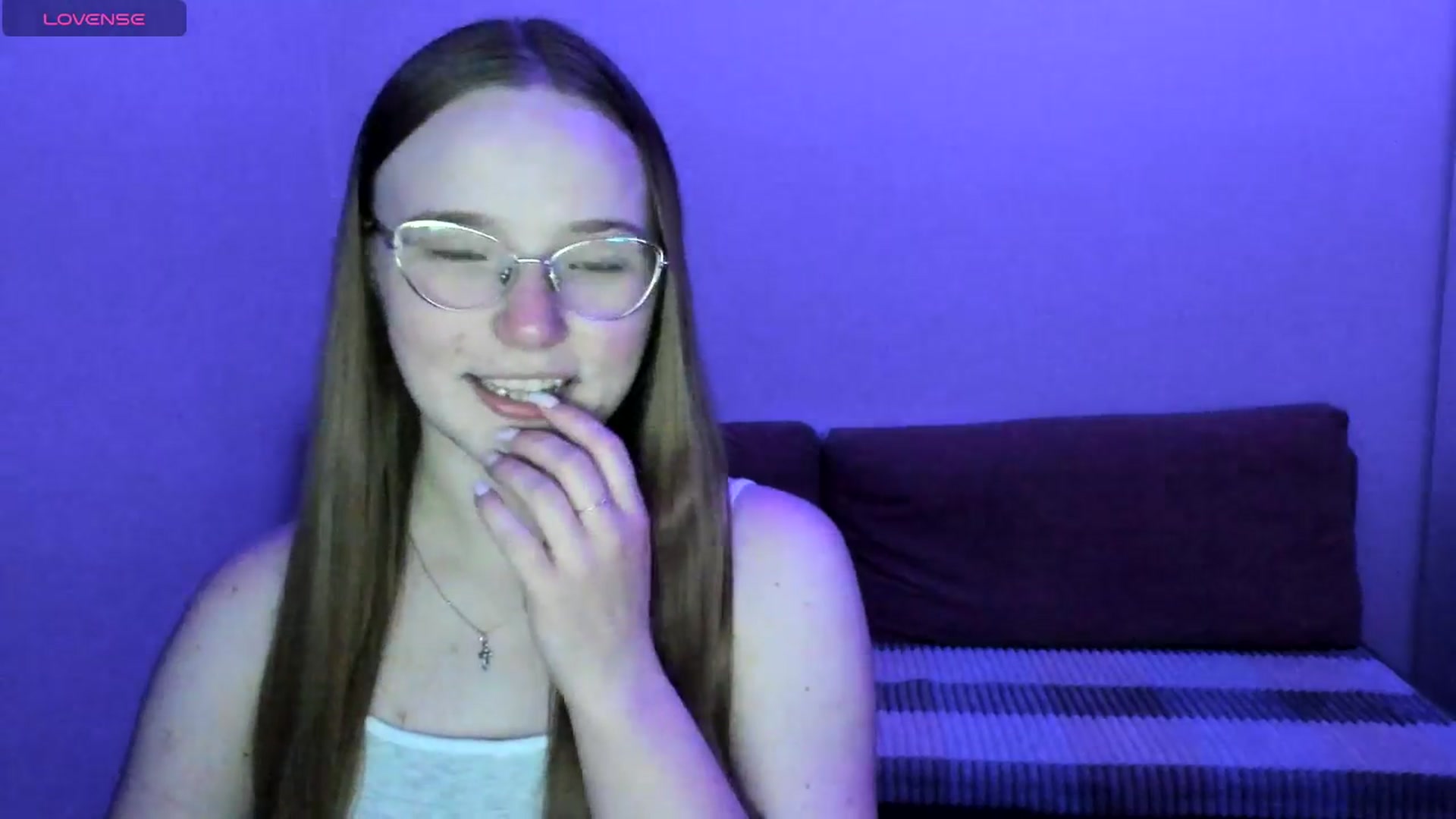 Gallery image thumbnail from Shy_Melany's myfreecams stream on, 06/29/2025, 21:53 image 14 of 20