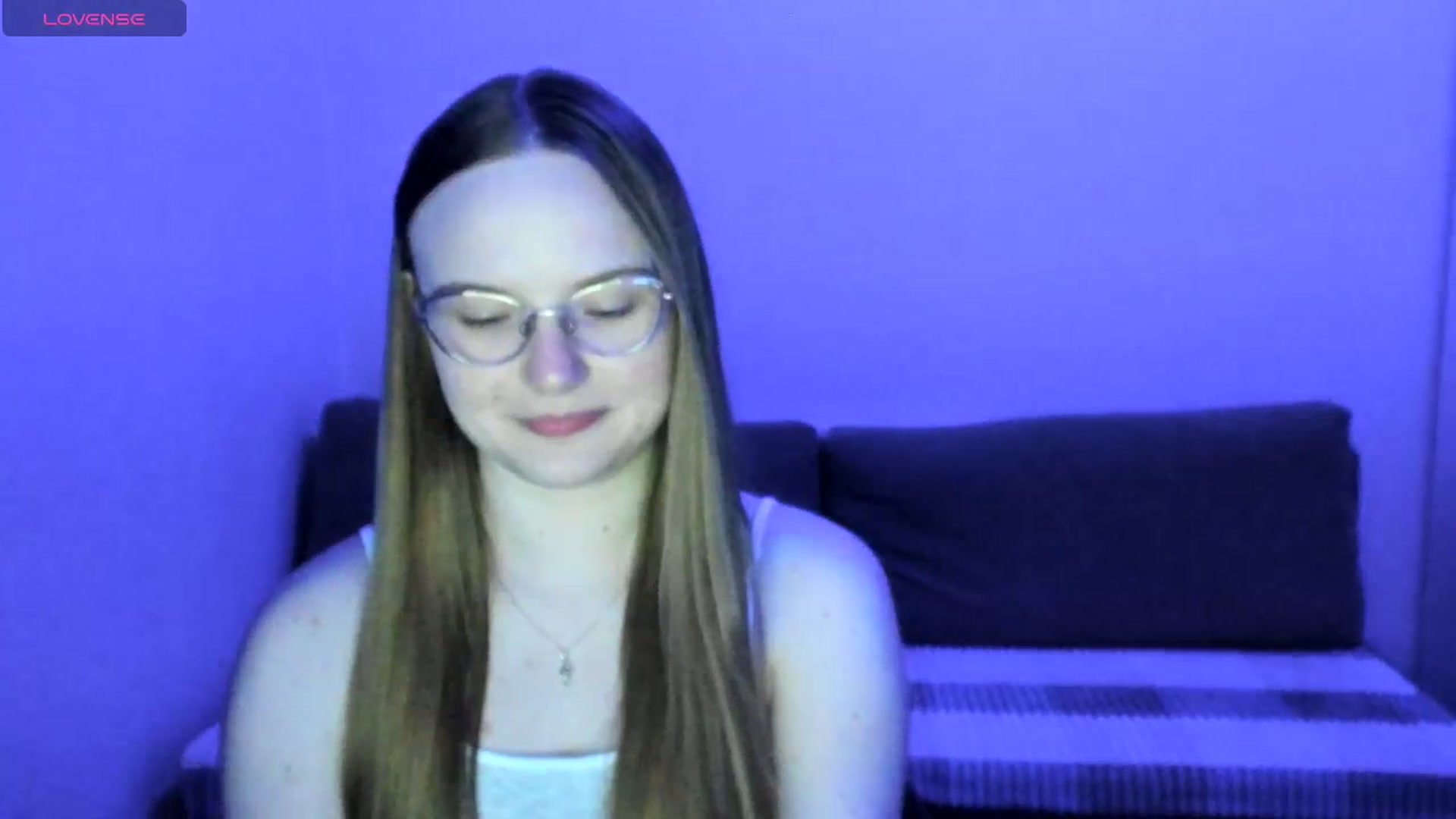 Gallery image thumbnail from Shy_Melany's myfreecams stream on, 06/29/2025, 22:32 image 18 of 20