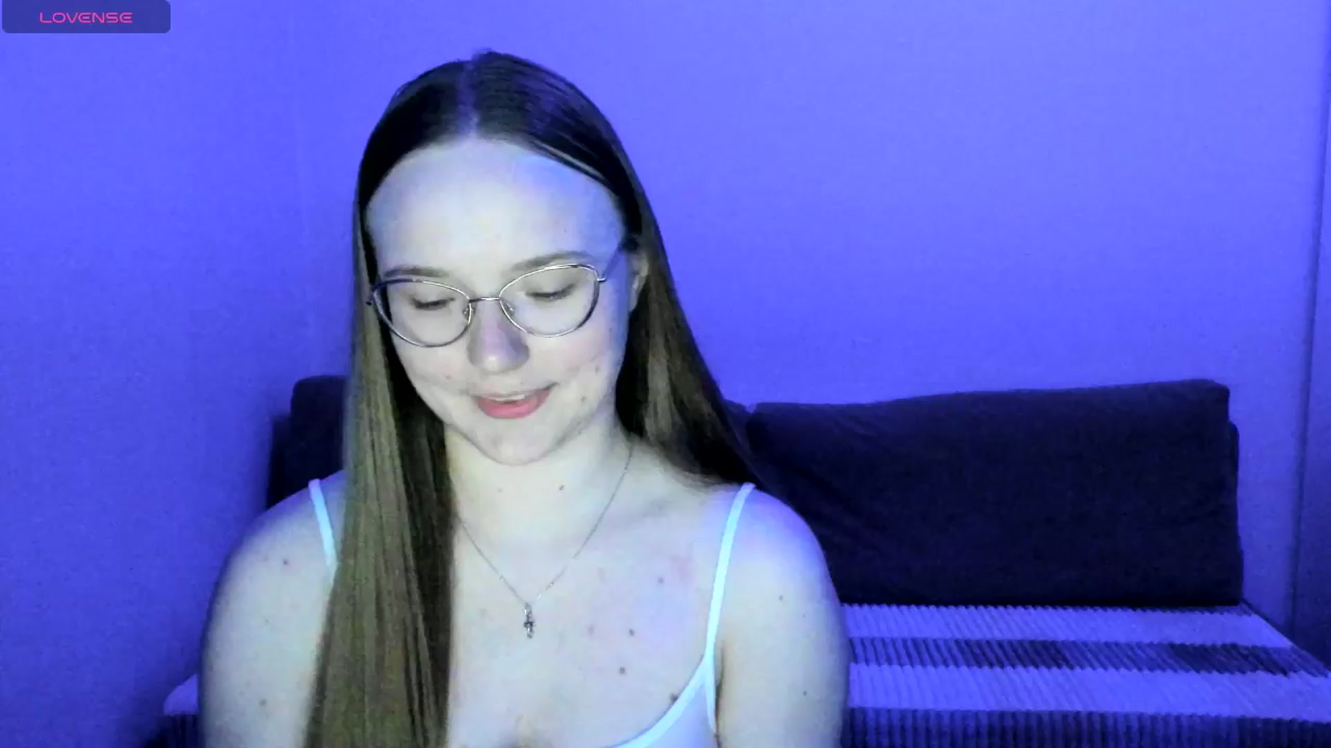 Gallery image thumbnail from Shy_Melany's myfreecams stream on, 06/30/2025, 19:03 image 16 of 20