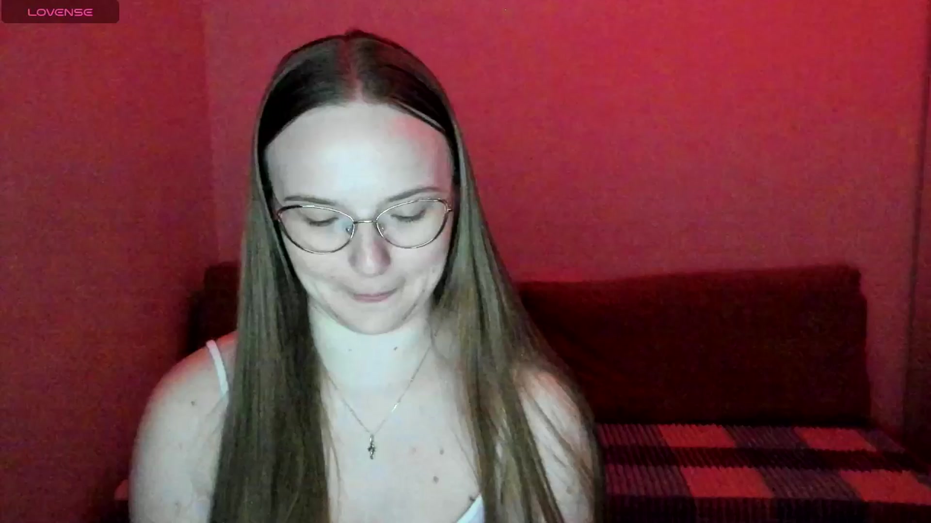 Gallery image thumbnail from Shy_Melany's myfreecams stream on, 06/30/2025, 19:03 image 14 of 20