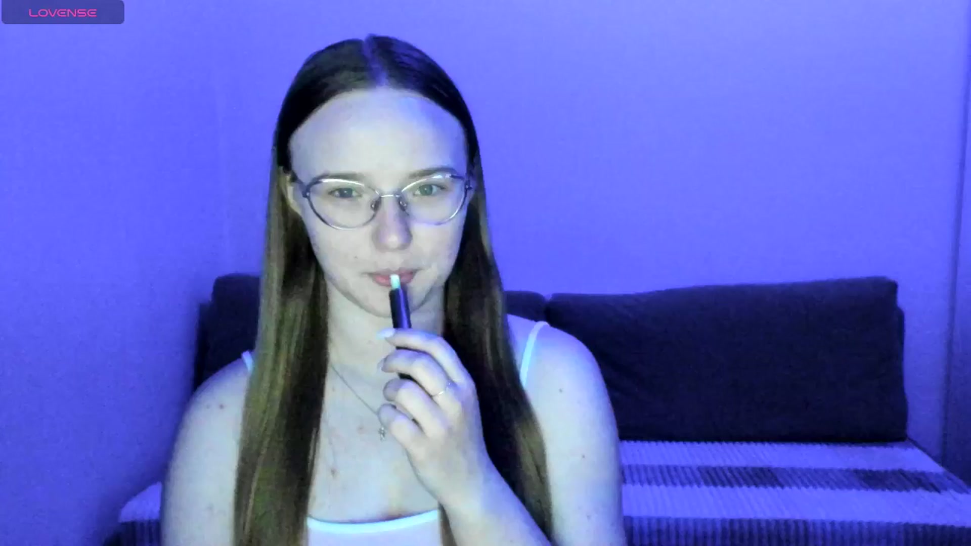 Gallery image thumbnail from Shy_Melany's myfreecams stream on, 06/30/2025, 19:03 image 10 of 20