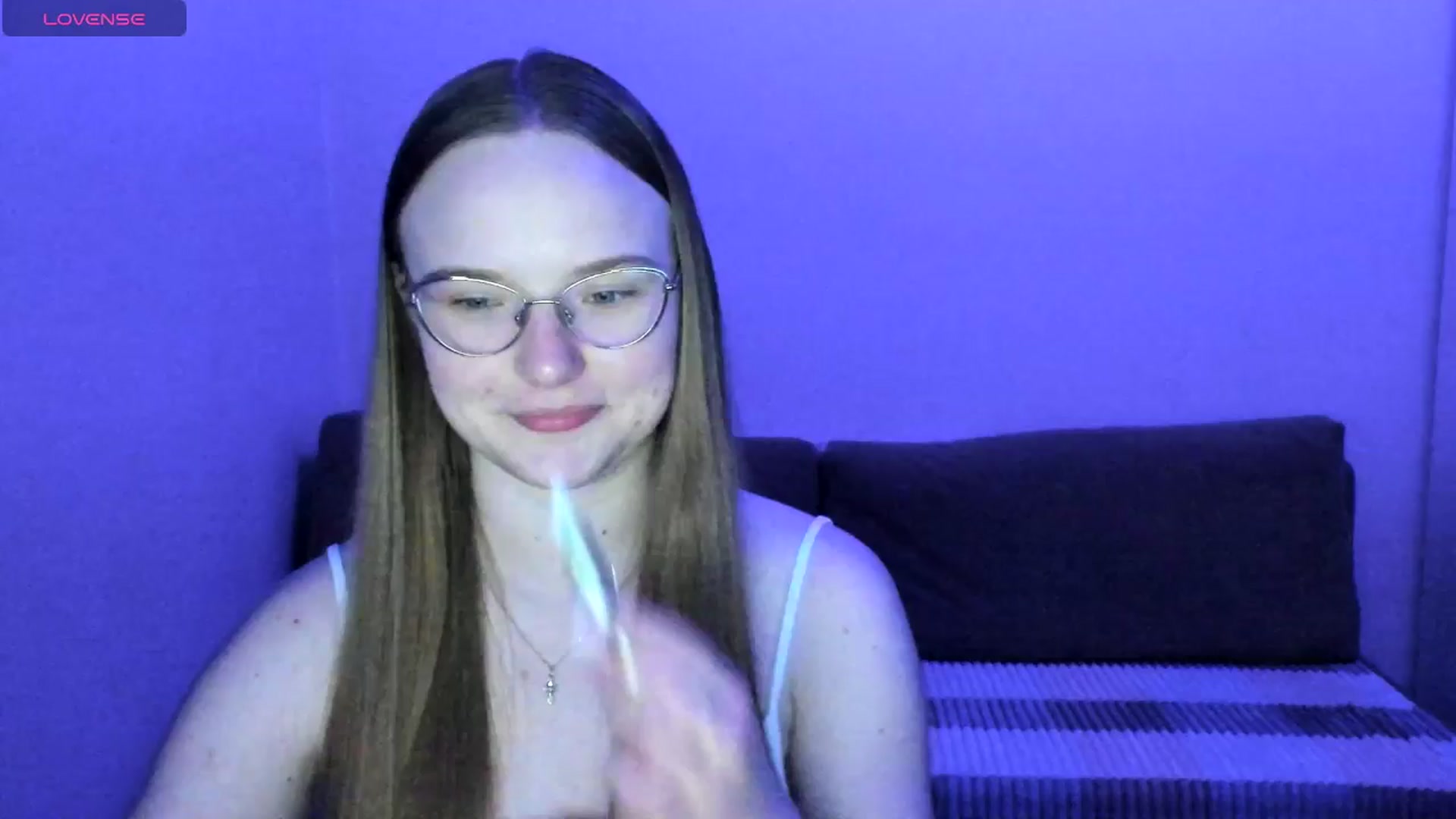 Gallery image thumbnail from Shy_Melany's myfreecams stream on, 06/30/2025, 20:01 image 9 of 20