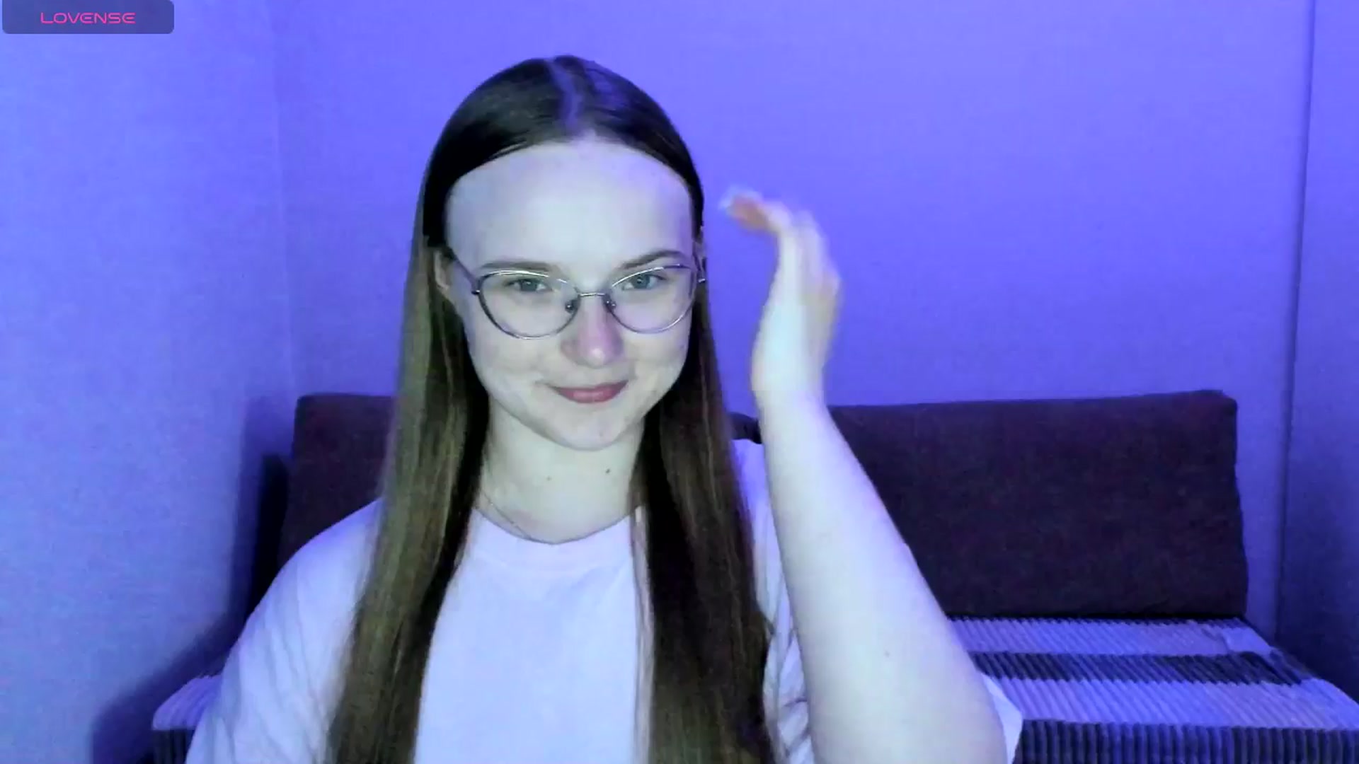 Gallery image thumbnail from Shy_Melany's myfreecams stream on, 07/10/2025, 17:12 image 7 of 20