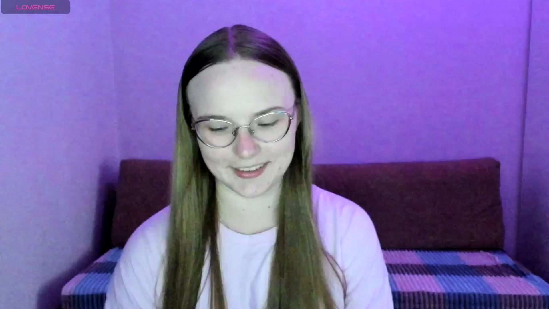 Gallery image thumbnail from Shy_Melany's myfreecams stream on, 07/10/2025, 17:12 image 10 of 20