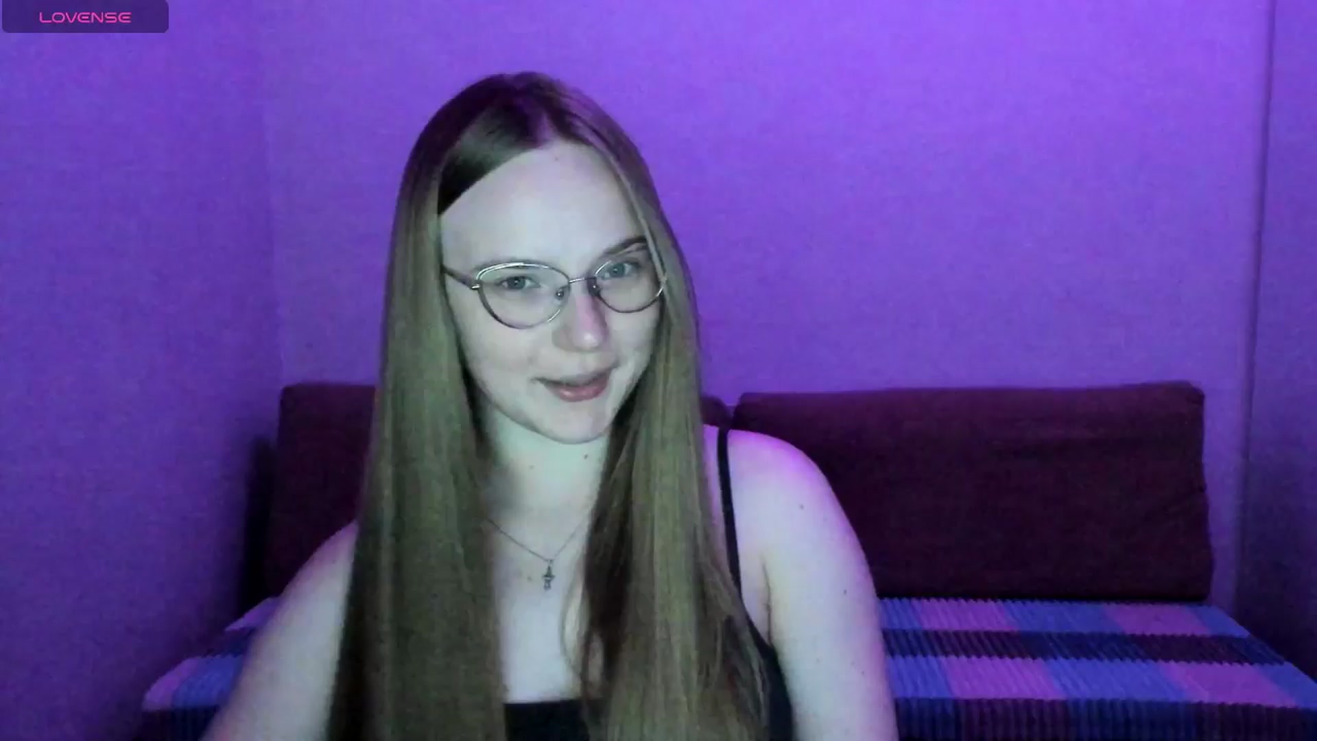 Gallery image thumbnail from Shy_Melany's myfreecams stream on, 07/11/2025, 19:42 image 1 of 20