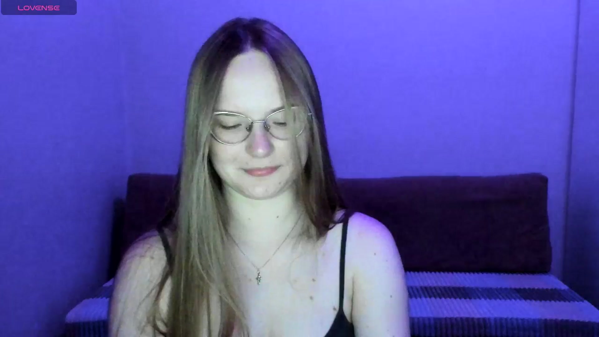 Gallery image thumbnail from Shy_Melany's myfreecams stream on, 07/11/2025, 19:42 image 15 of 20