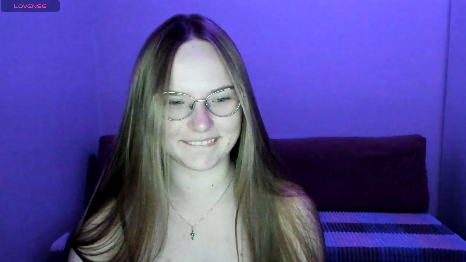 Gallery image thumbnail from Shy_Melany's myfreecams stream on, 07/11/2025, 19:42 image 8 of 20