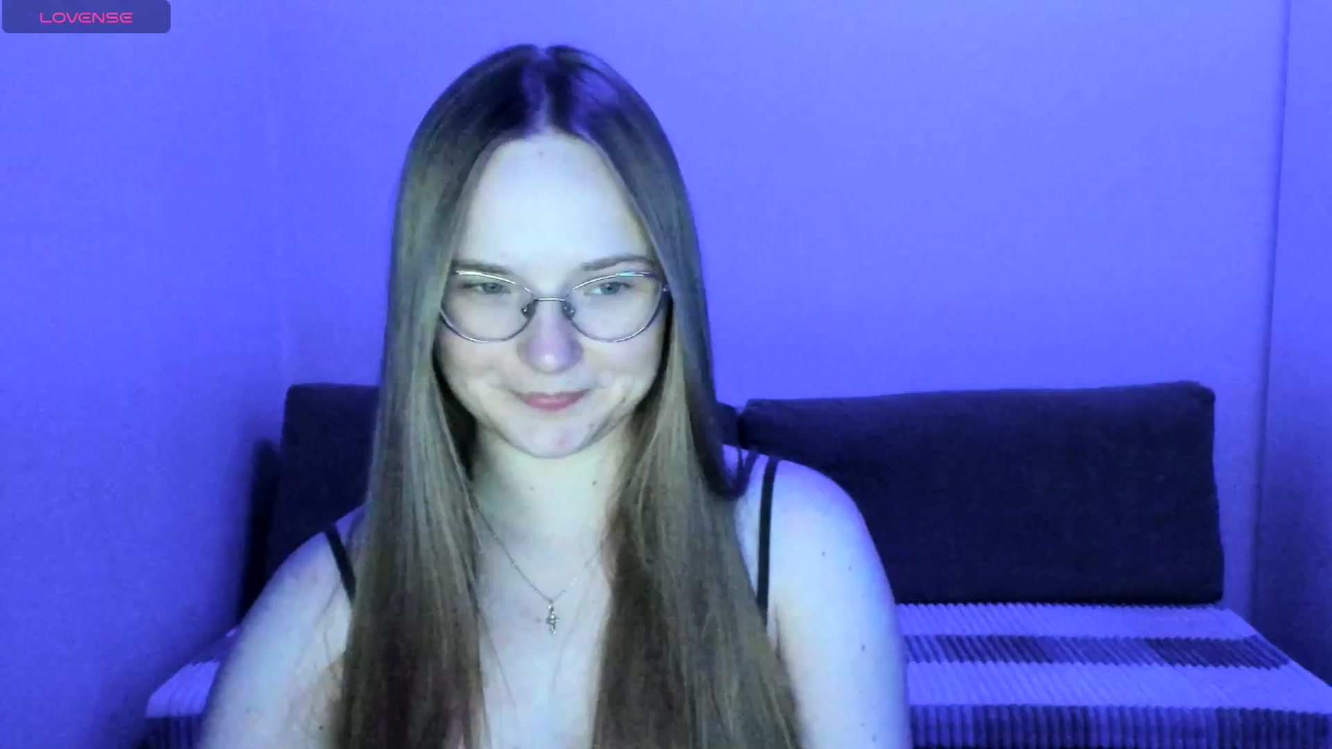 Gallery image thumbnail from Shy_Melany's myfreecams stream on, 07/11/2025, 23:19 image 9 of 20