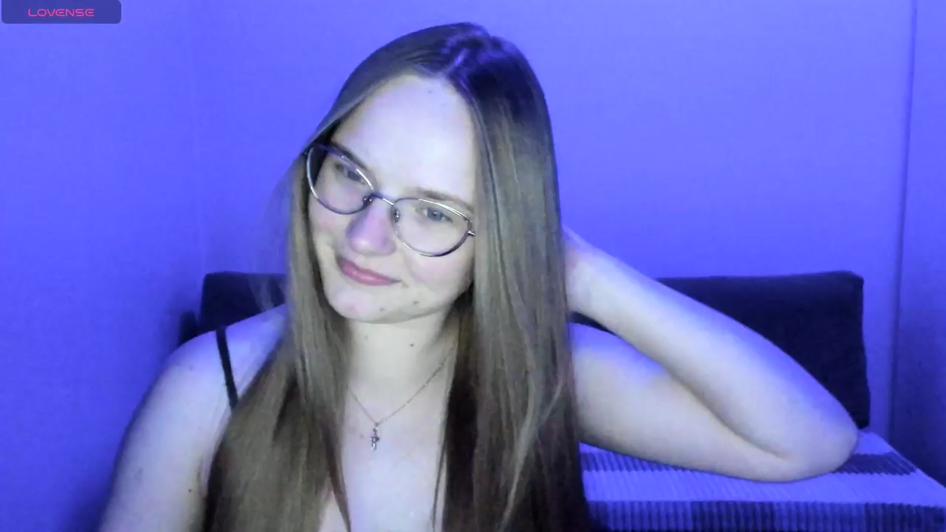 Gallery image thumbnail from Shy_Melany's myfreecams stream on, 07/11/2025, 23:19 image 4 of 20