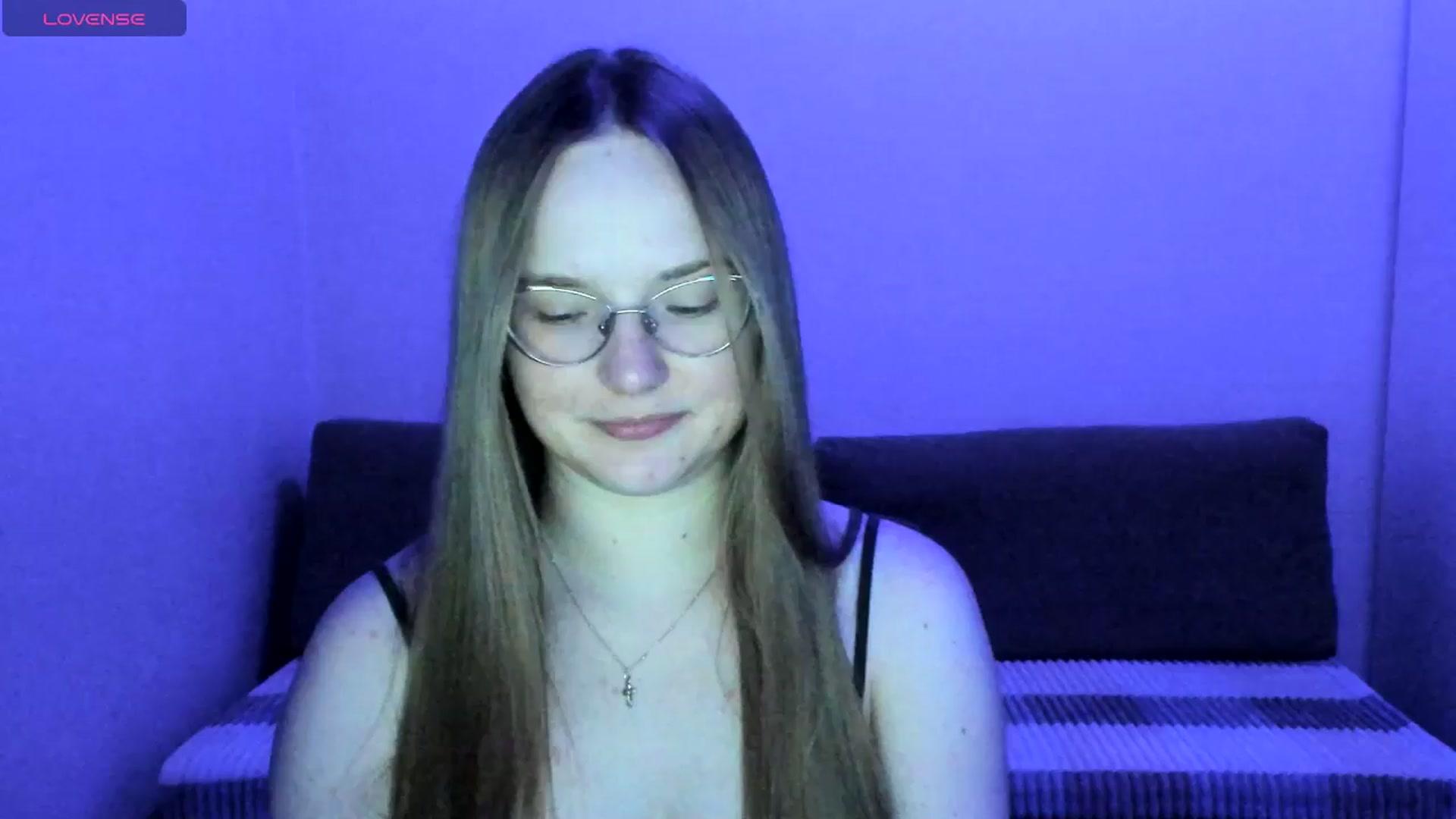 Gallery image thumbnail from Shy_Melany's myfreecams stream on, 07/11/2025, 23:19 image 10 of 20