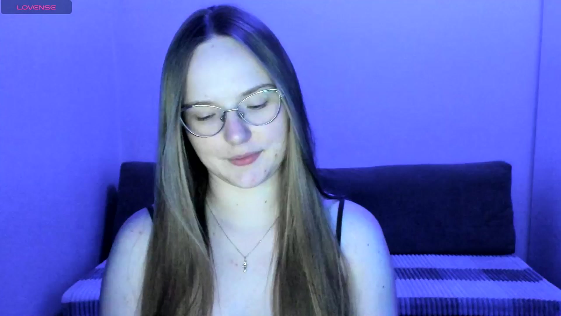 Gallery image thumbnail from Shy_Melany's myfreecams stream on, 07/11/2025, 23:19 image 5 of 20